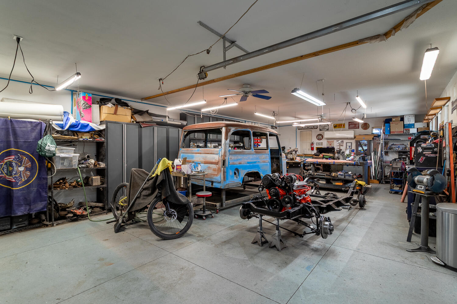 HURRICANE GARDEN HOMES - Residential