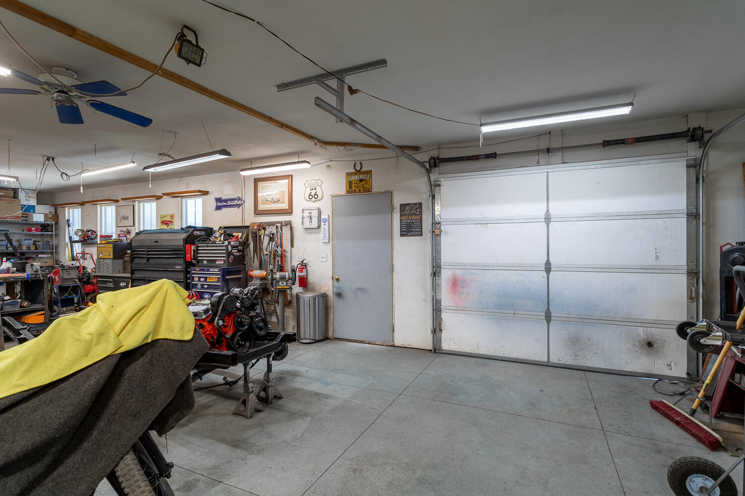 HURRICANE GARDEN HOMES - Residential