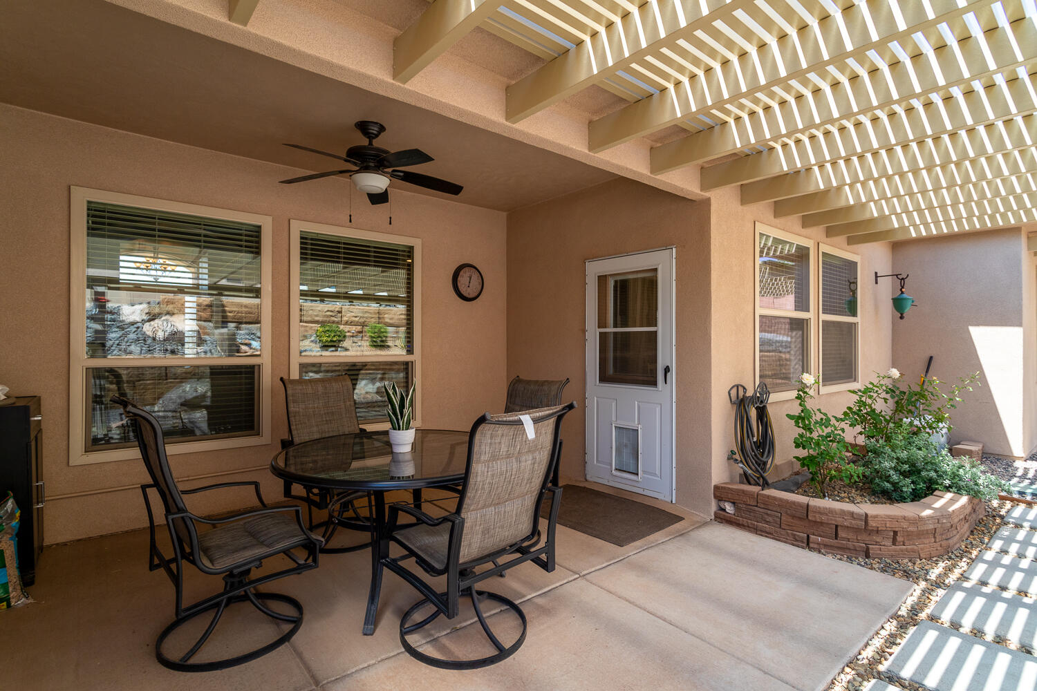 HURRICANE GARDEN HOMES - Residential