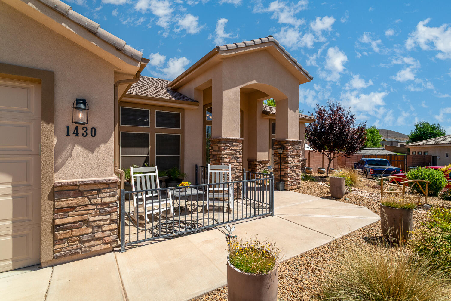 HURRICANE GARDEN HOMES - Residential