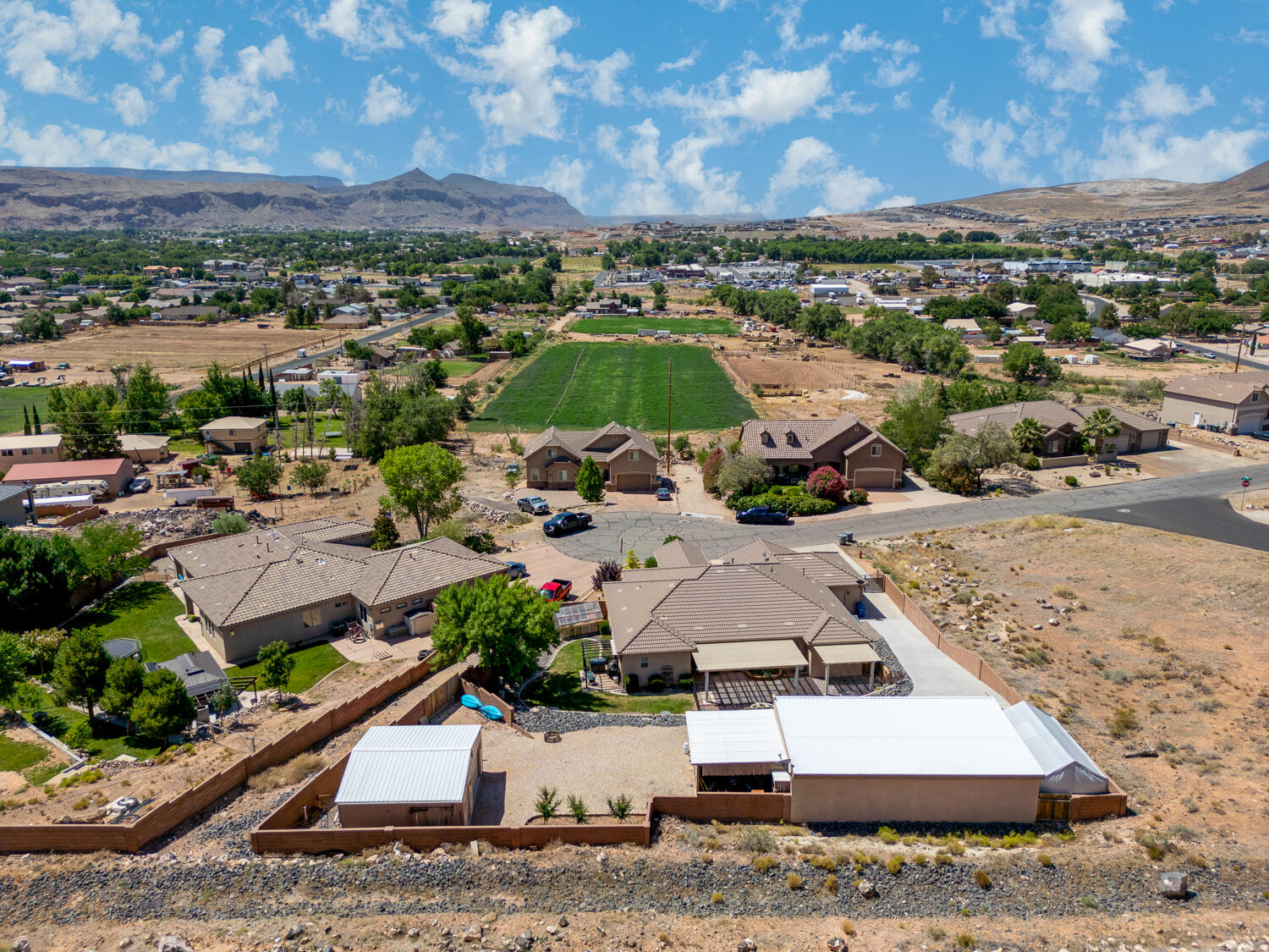 HURRICANE GARDEN HOMES - Residential