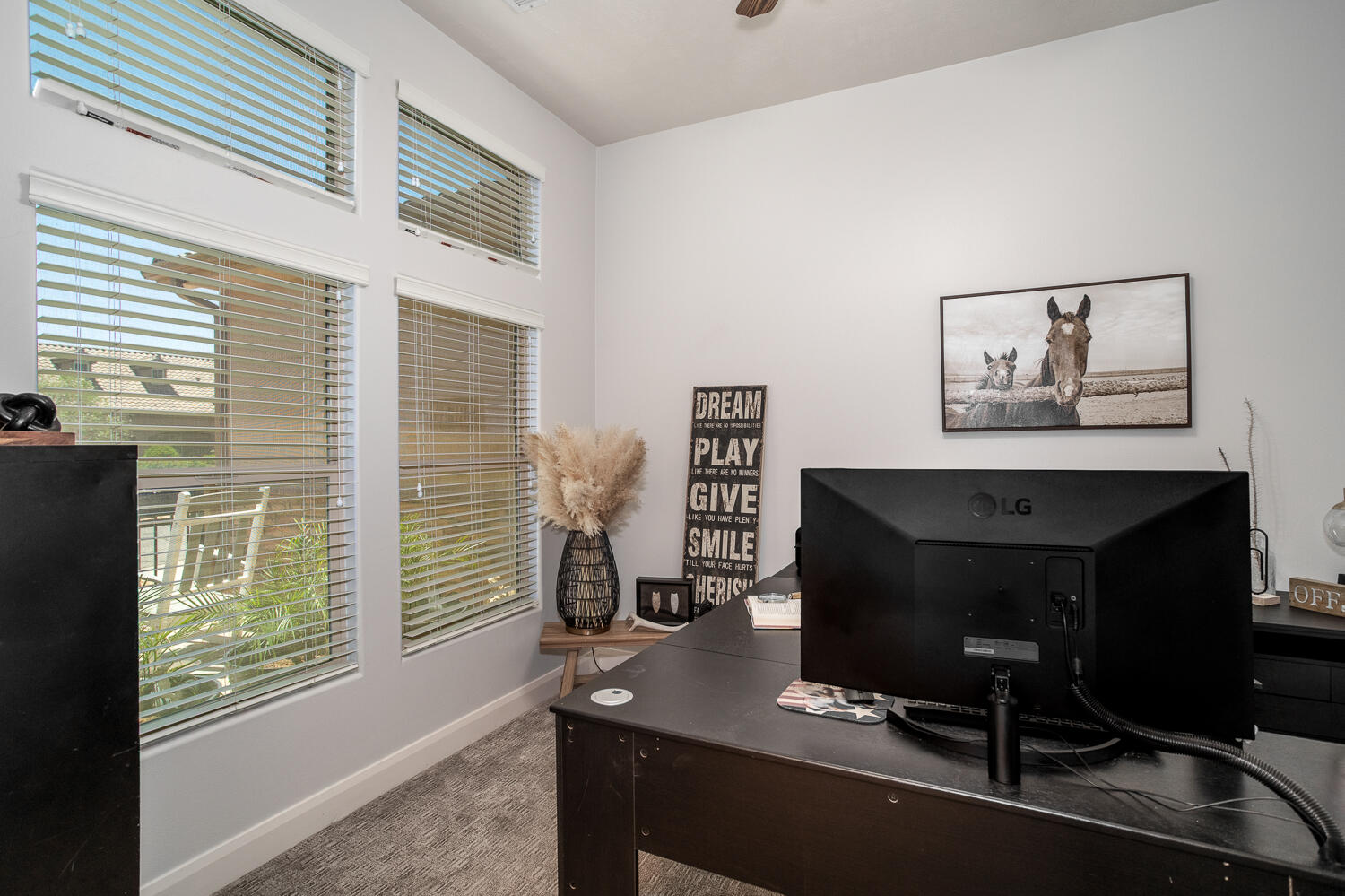 HURRICANE GARDEN HOMES - Residential