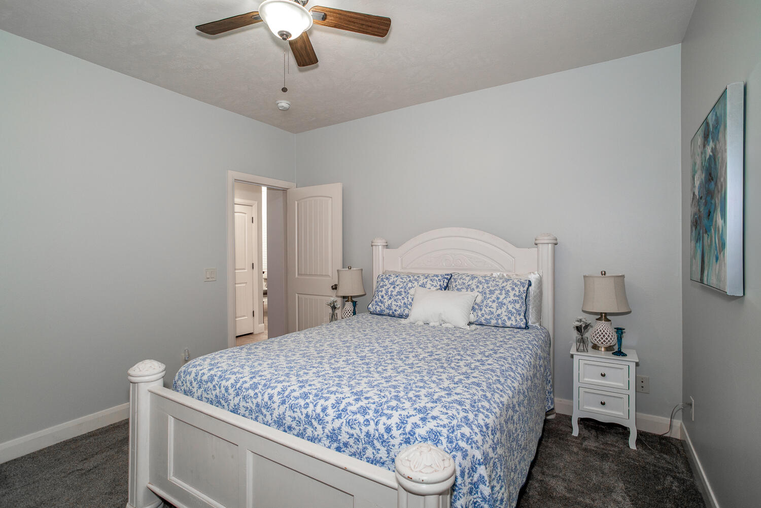 HURRICANE GARDEN HOMES - Residential