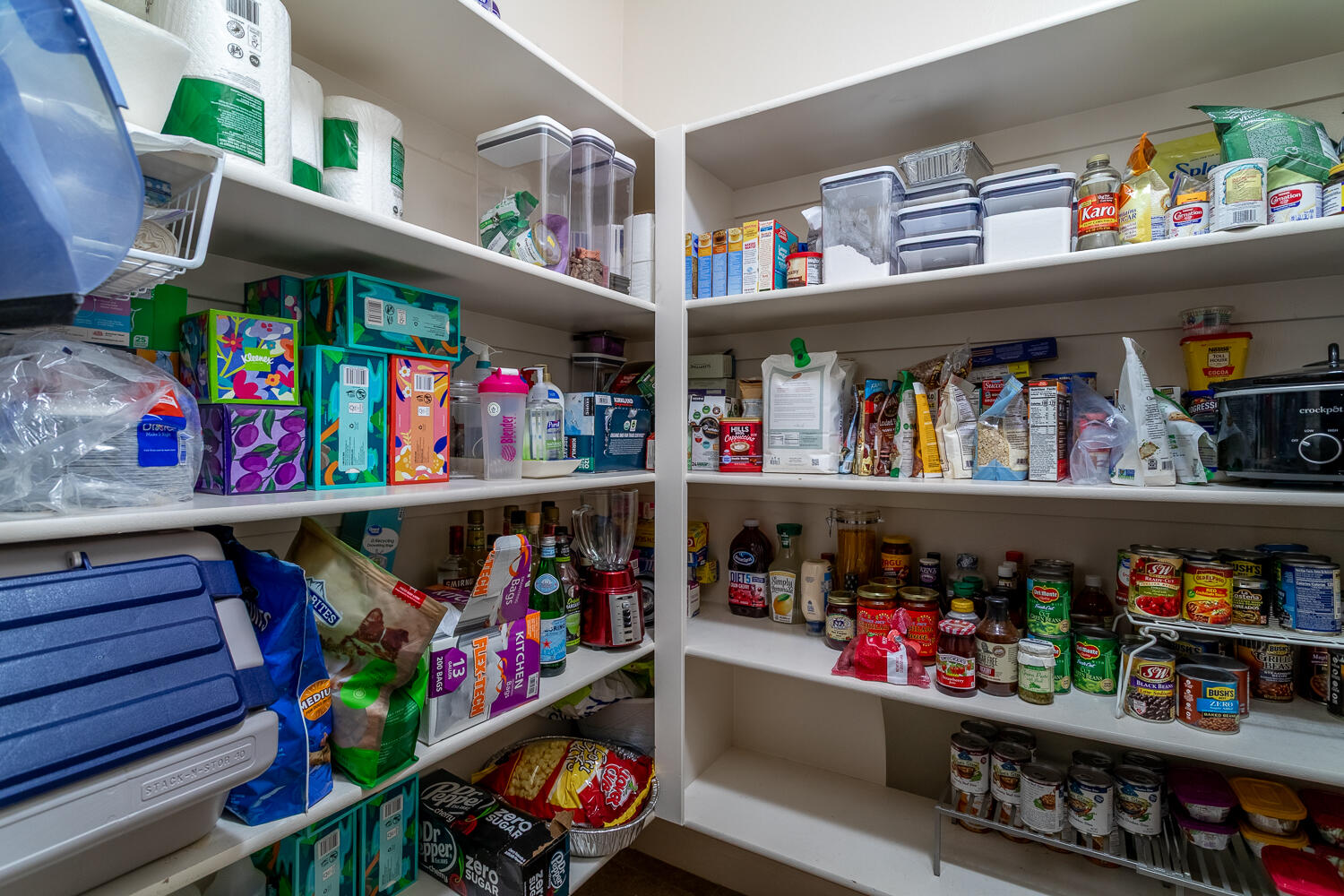 HURRICANE GARDEN HOMES - Residential