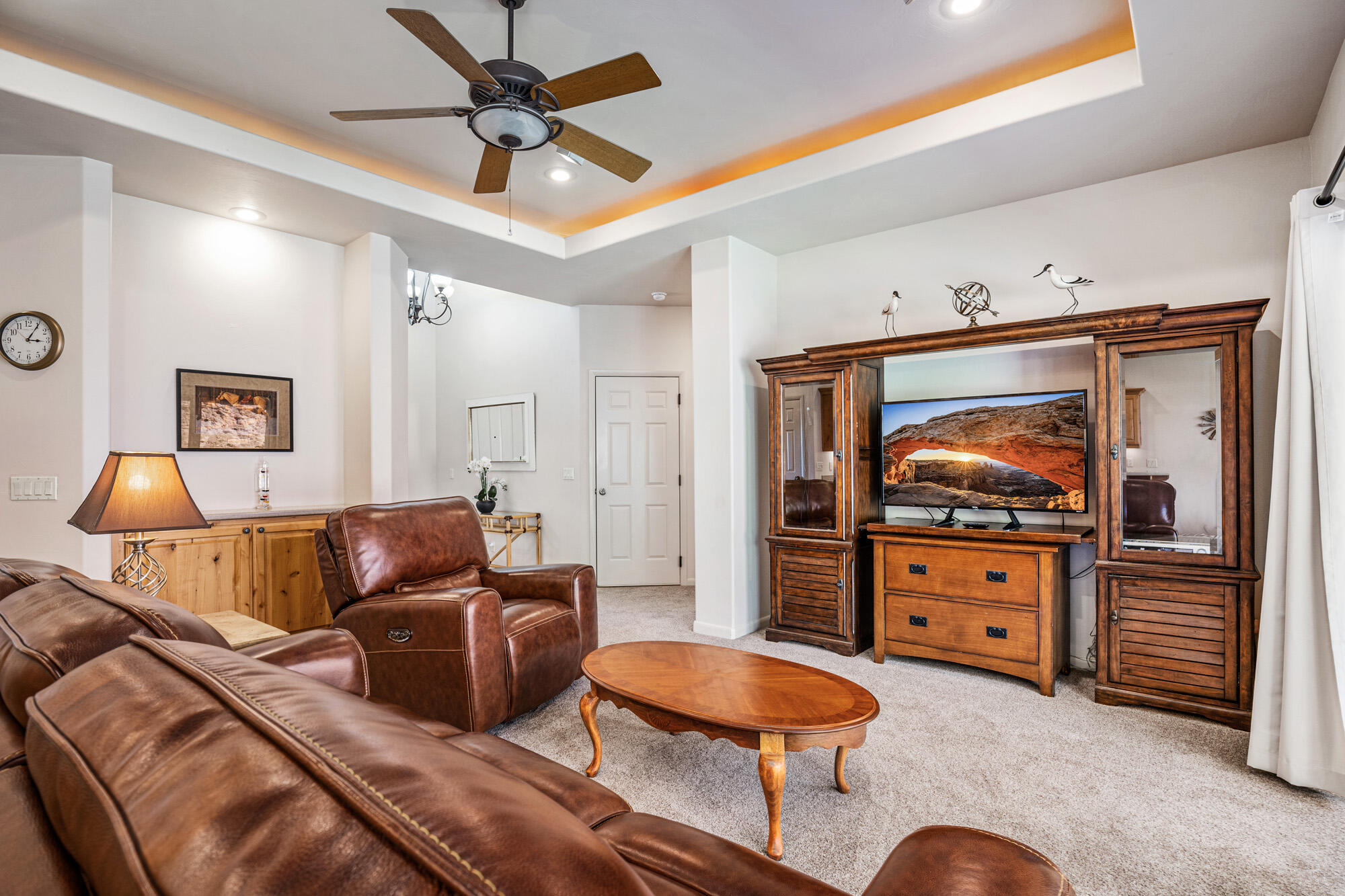 RIVER CREST TOWNHOMES - Residential