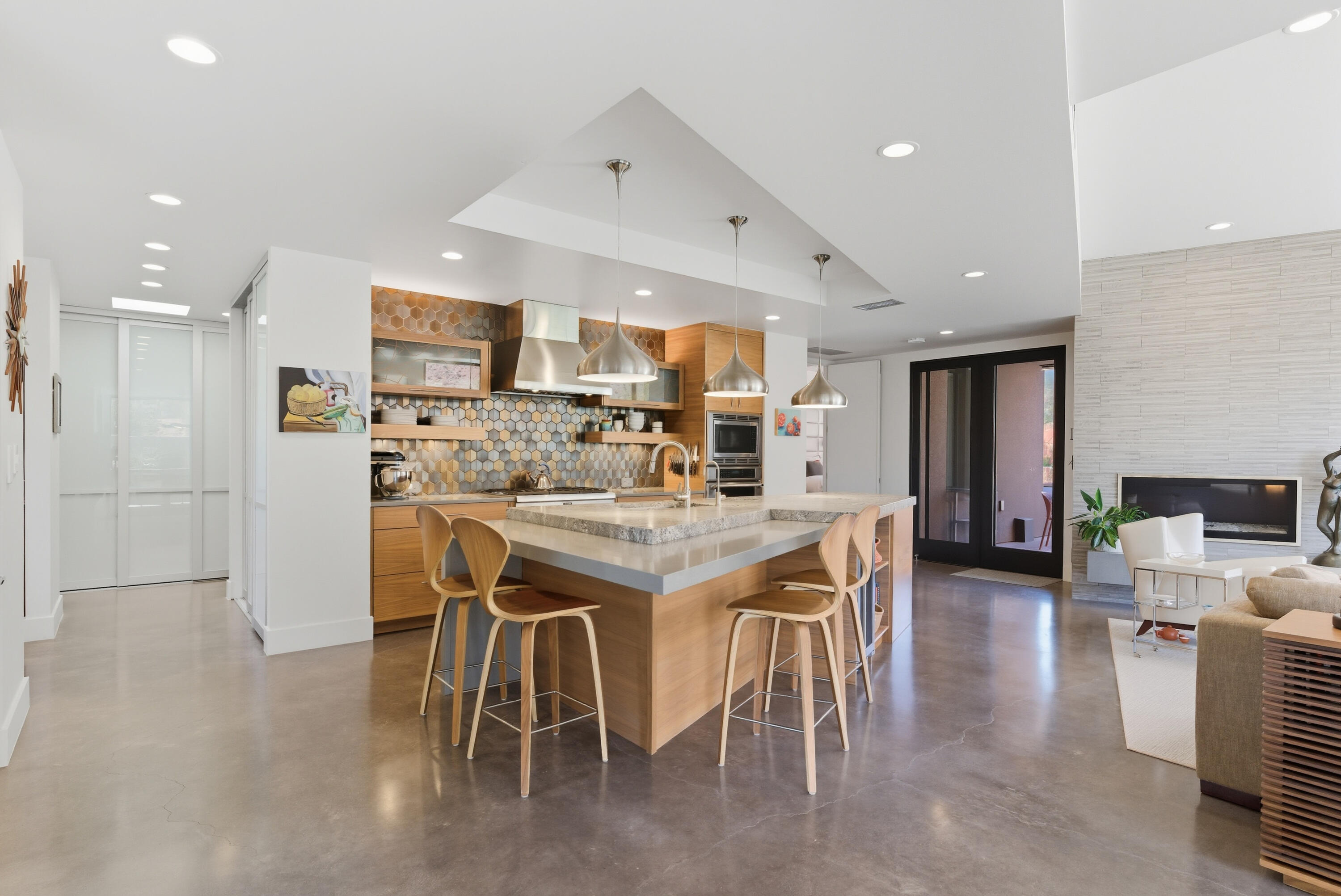 TAVIAWK - Residential