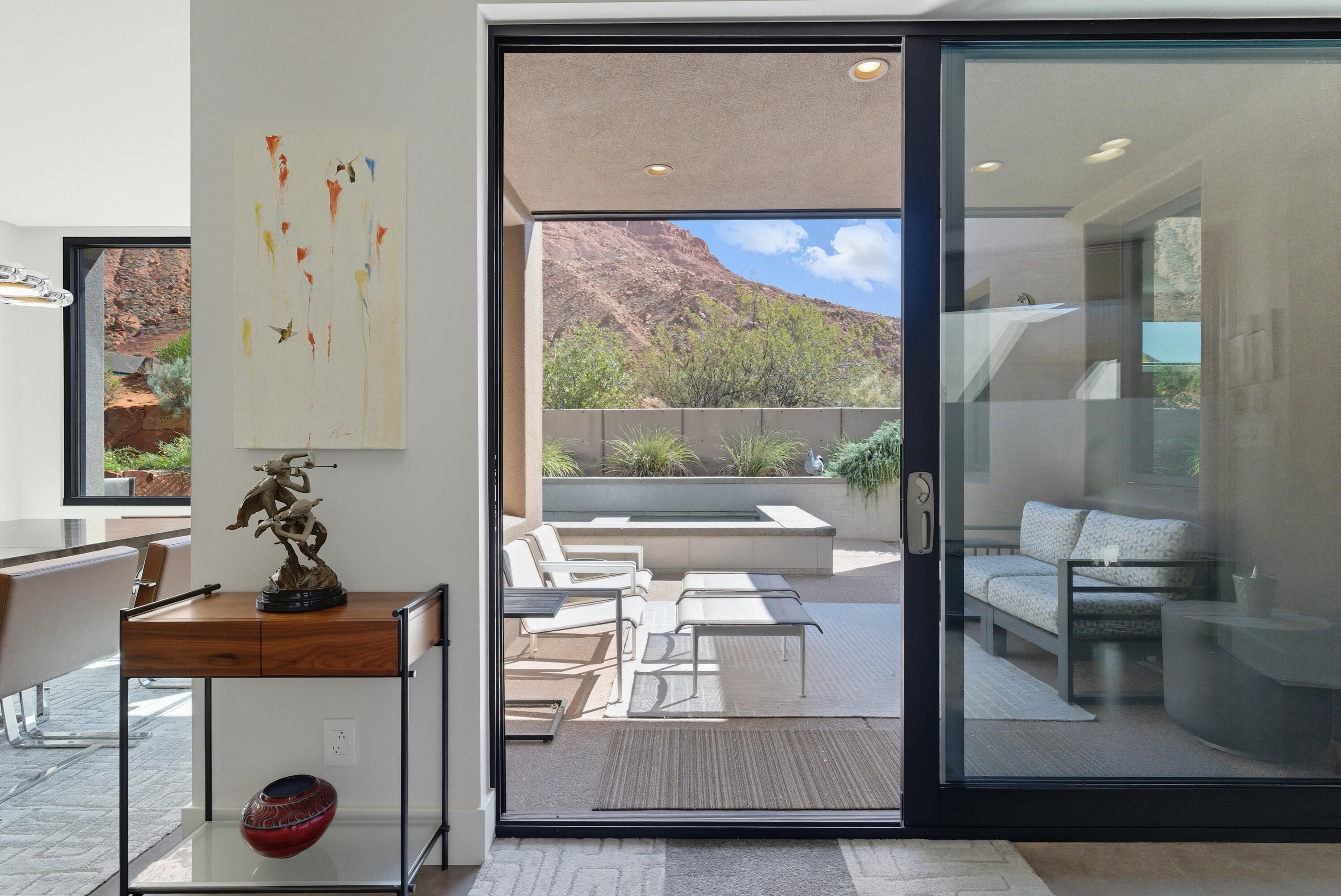 TAVIAWK - Residential