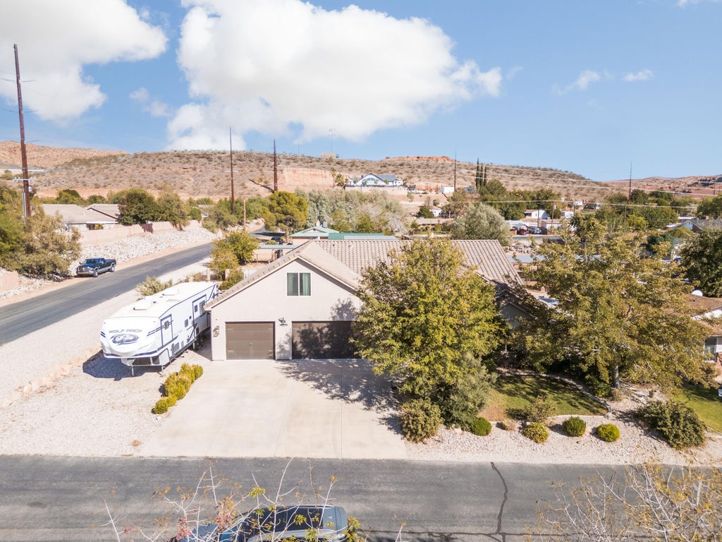 Photo of 1364 N 1175 W, Saint George, UT 84770 (MLS # 26-276996)