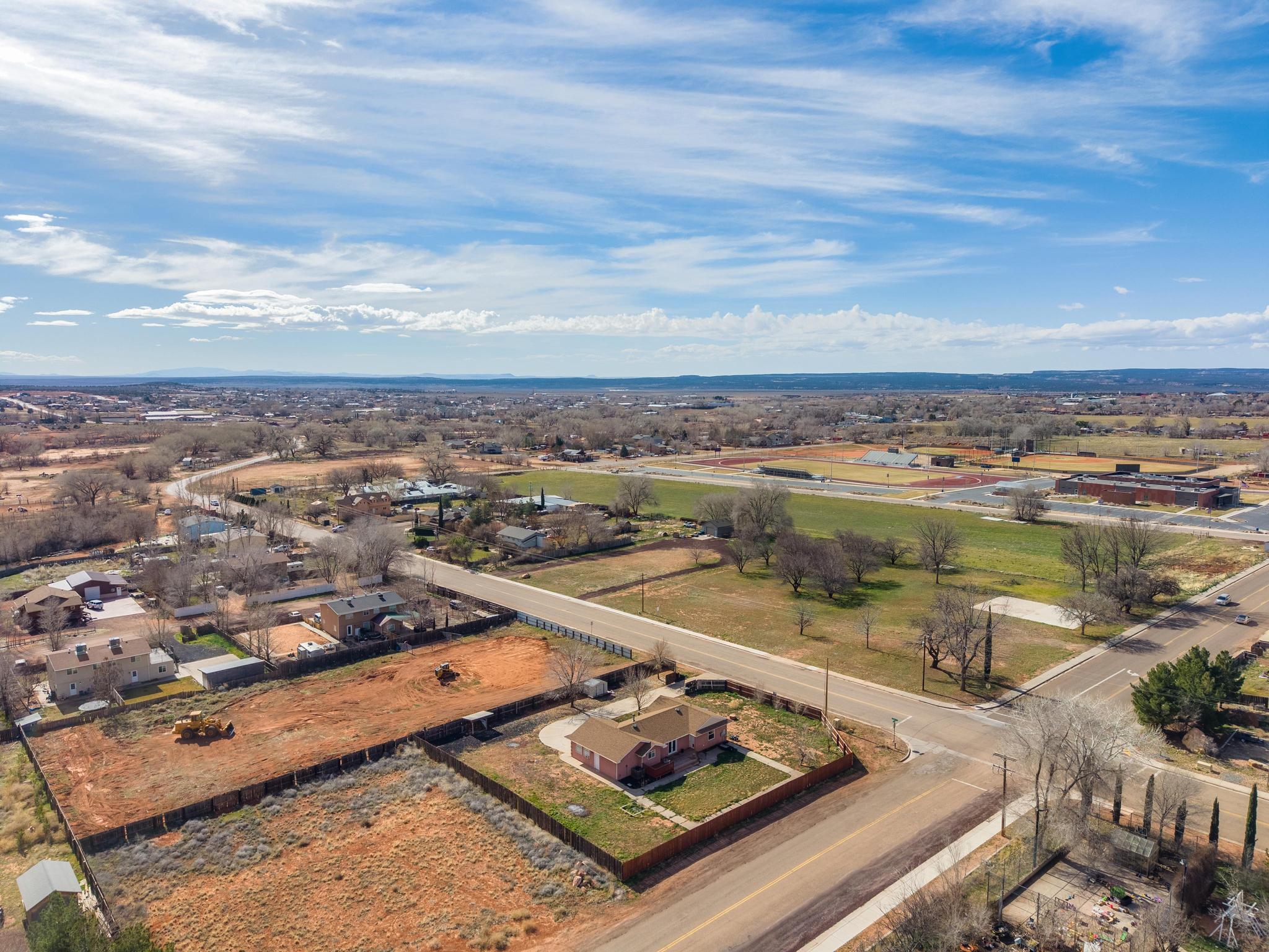 SHORT CREEK - Residential