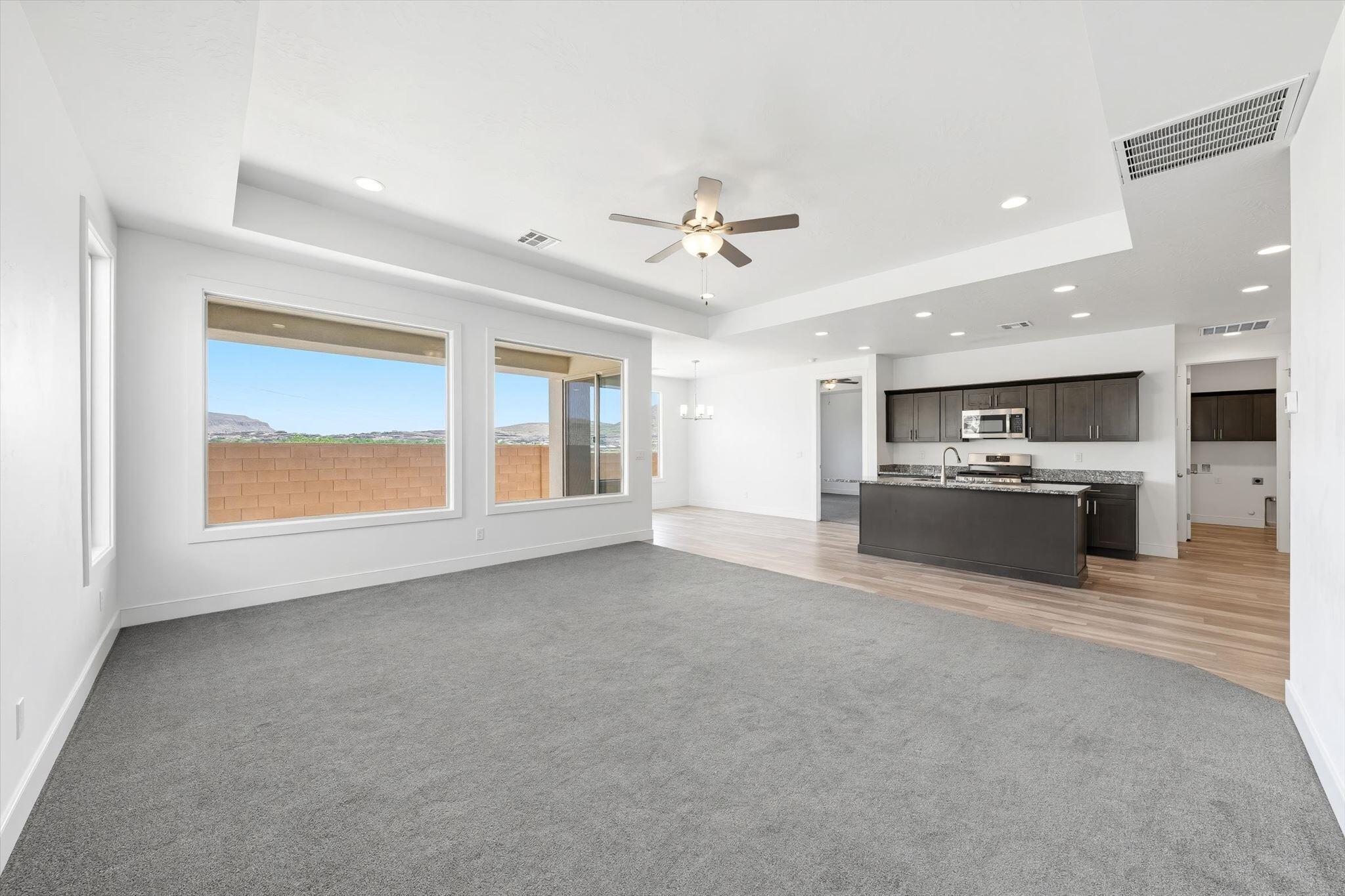 PAINTED SANDS - Residential