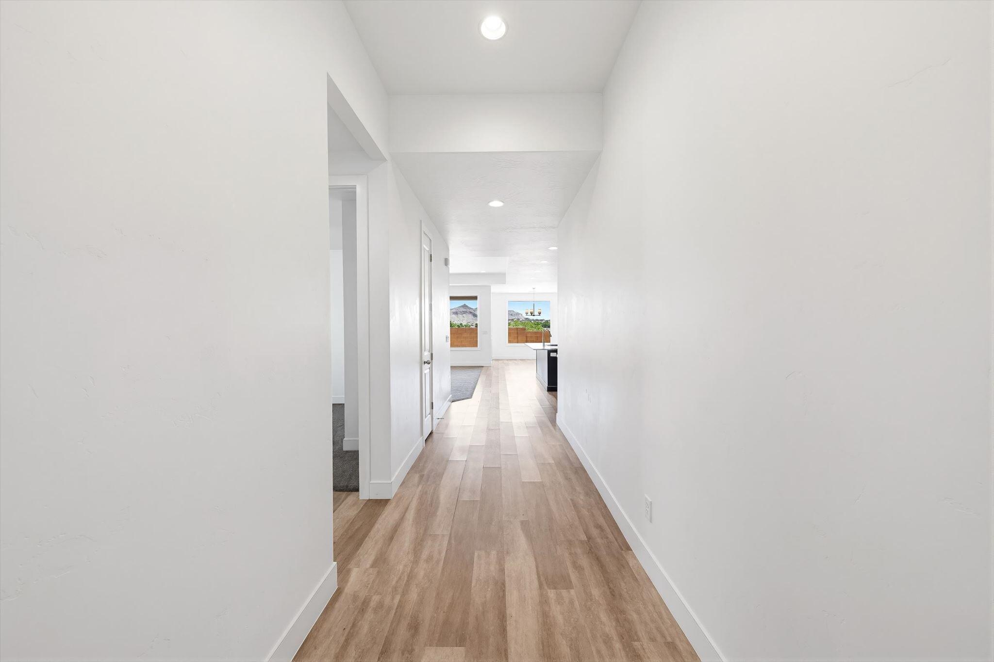 PAINTED SANDS - Residential