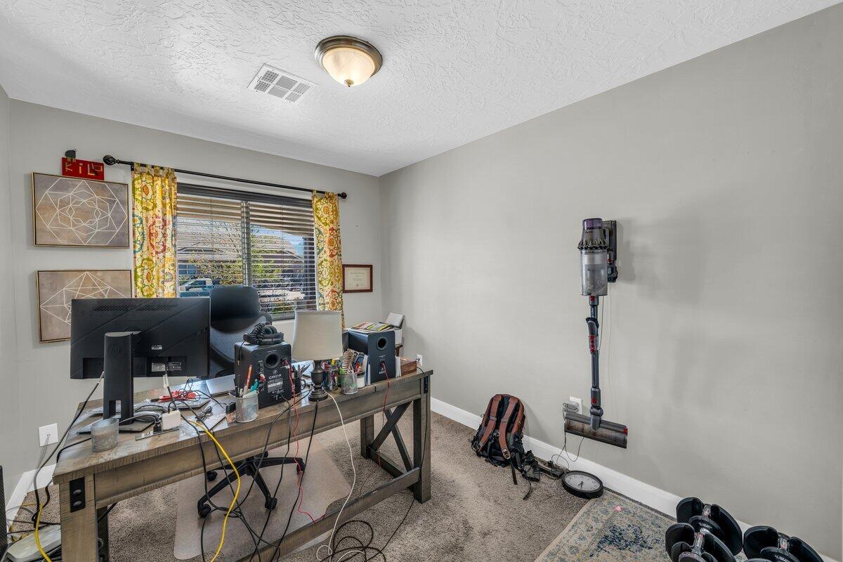 CHATEAUS AT RIVERWOOD ESTATES - Residential