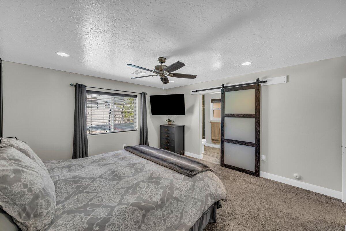 CHATEAUS AT RIVERWOOD ESTATES - Residential