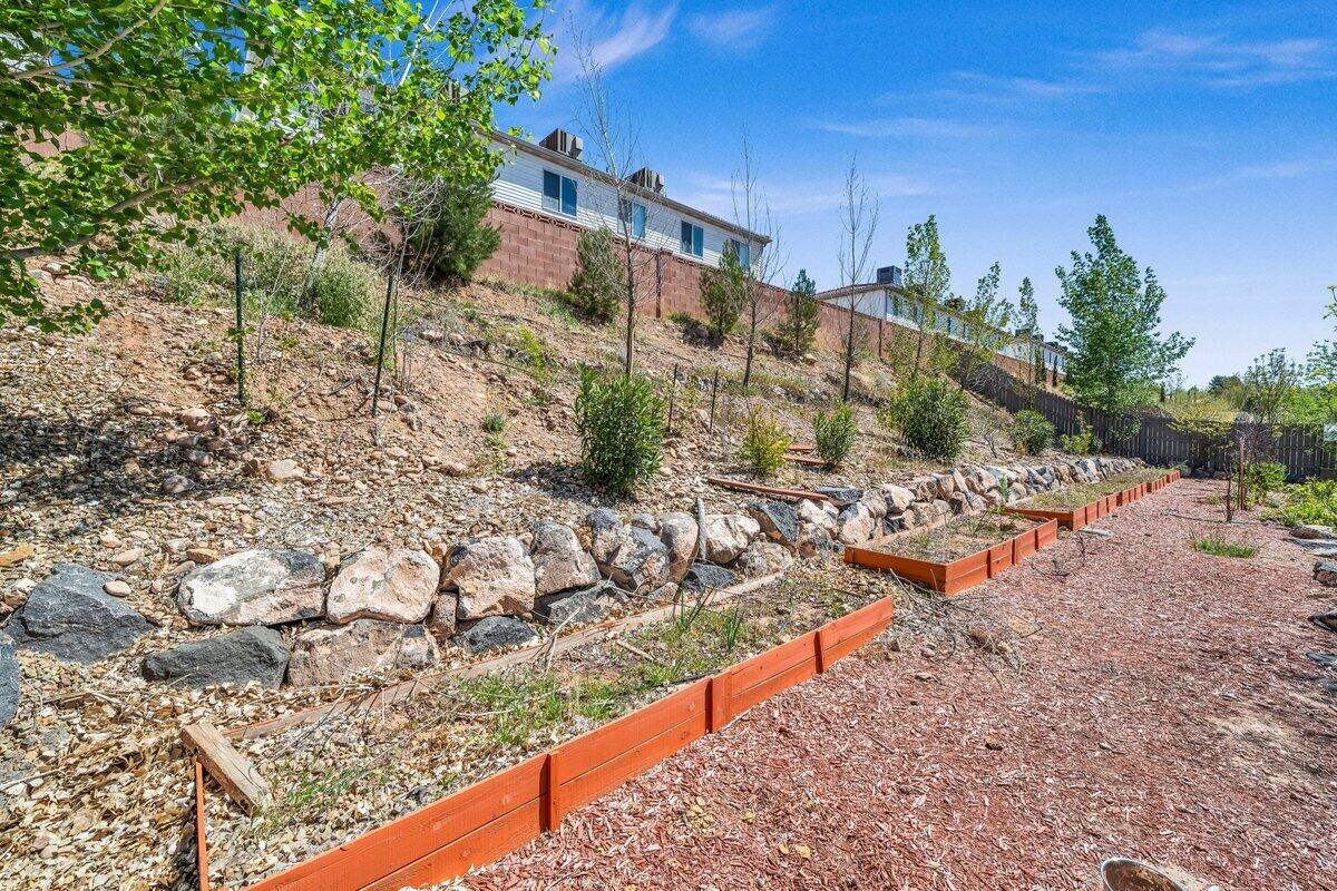 CHATEAUS AT RIVERWOOD ESTATES - Residential