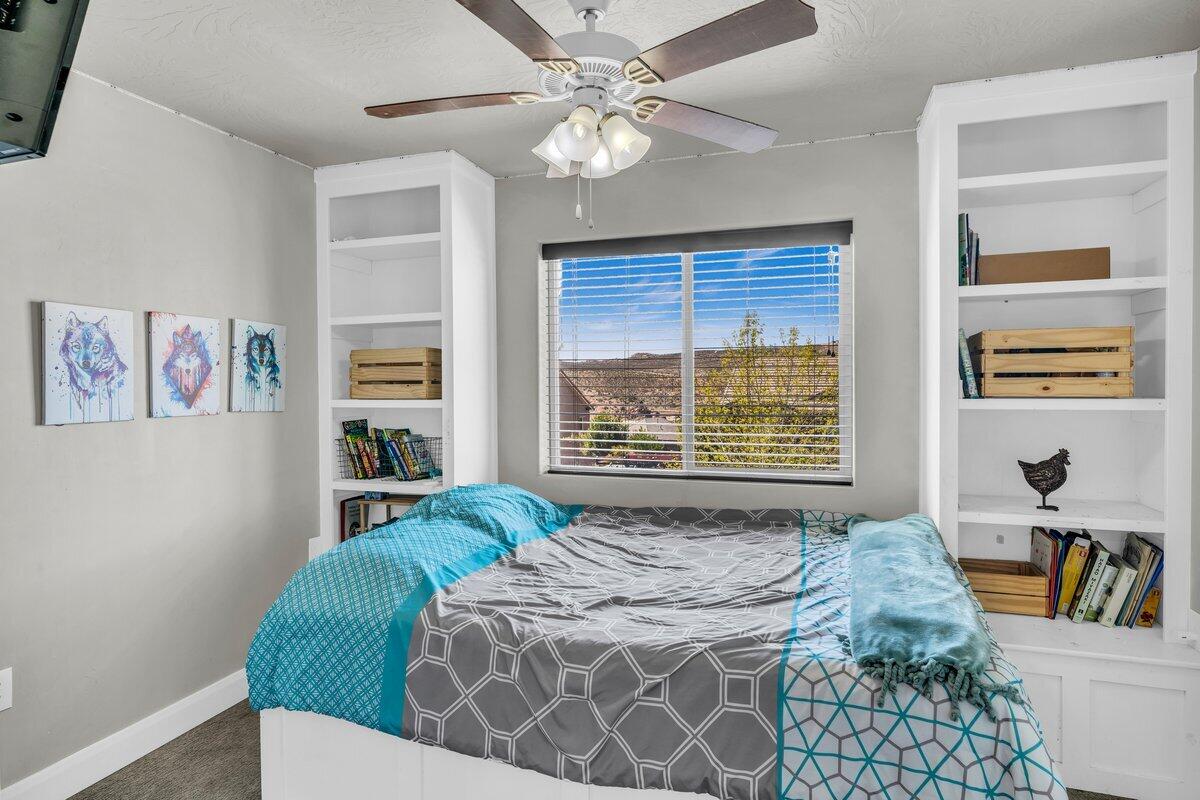 CHATEAUS AT RIVERWOOD ESTATES - Residential