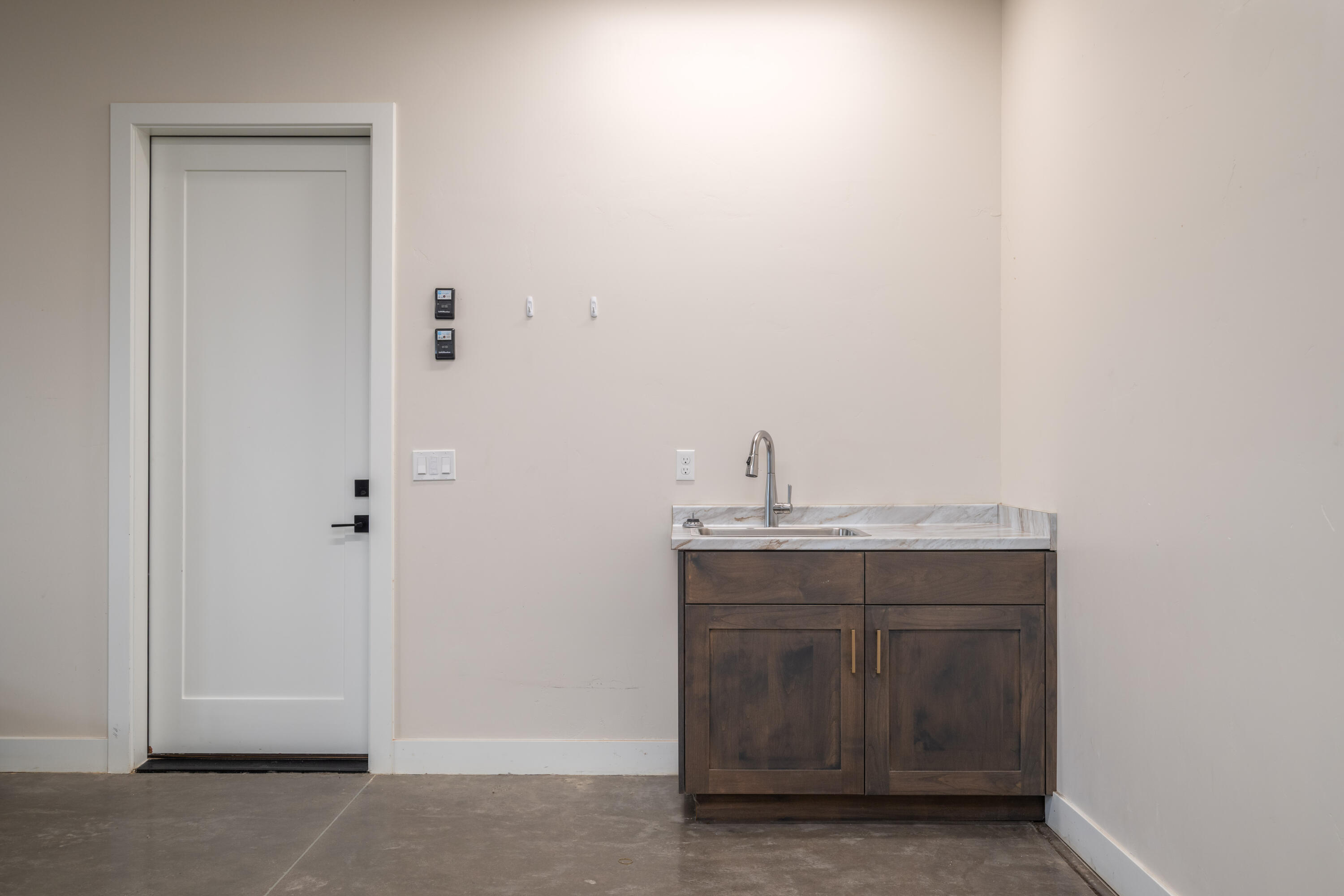 LEDGES OF ST GEORGE - Residential