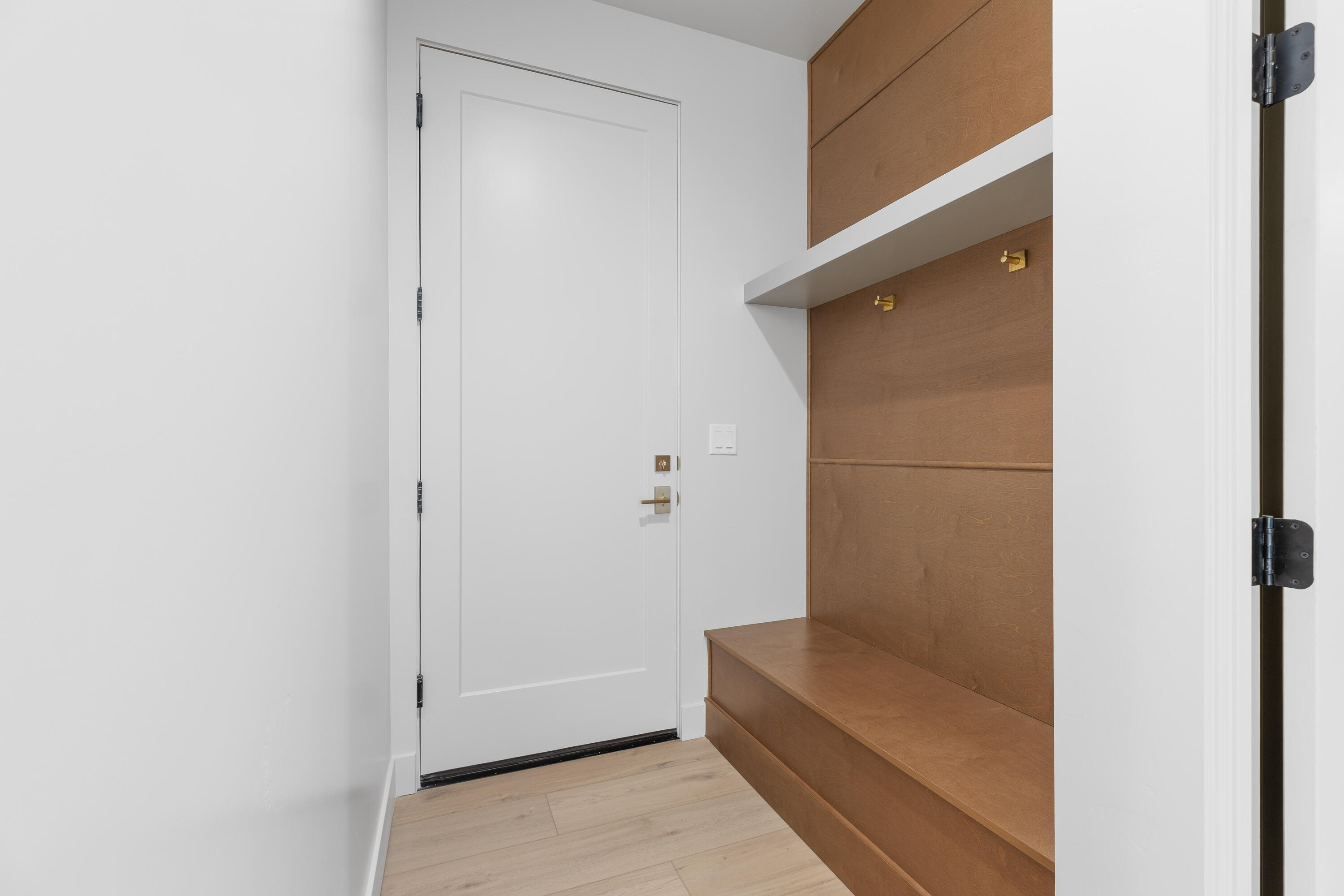 MOUNTAIN VIEW ESTATES - Residential