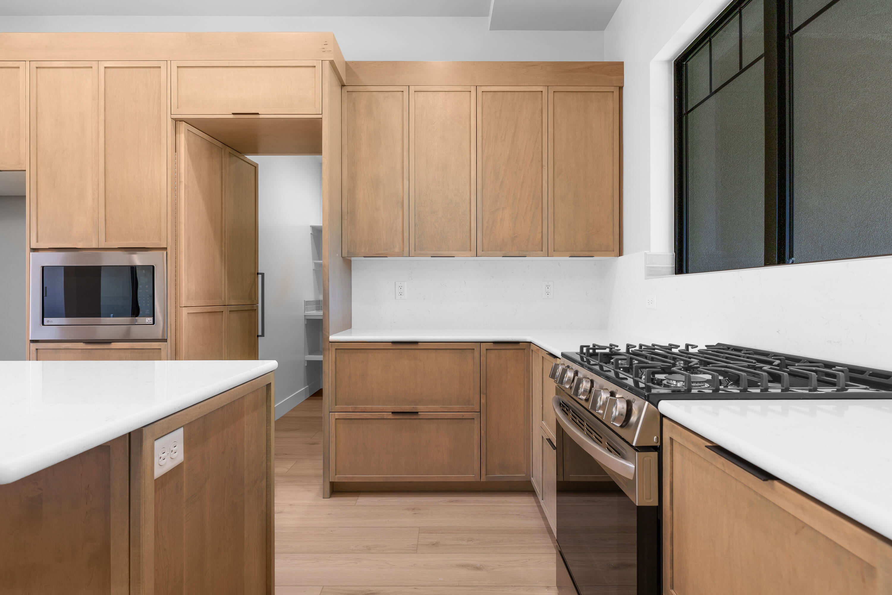 MOUNTAIN VIEW ESTATES - Residential