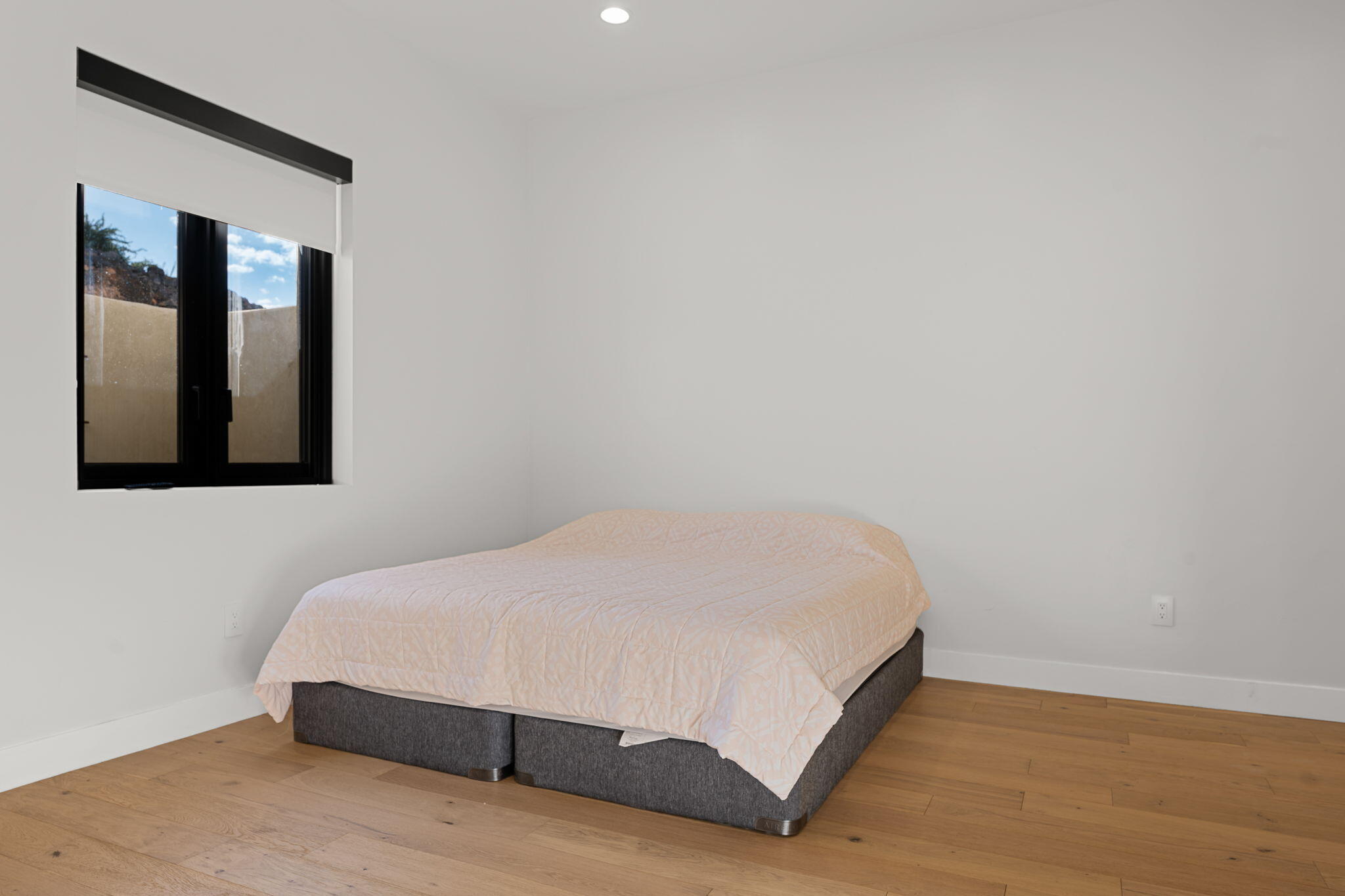 ALMOND HEIGHTS PARK - Residential