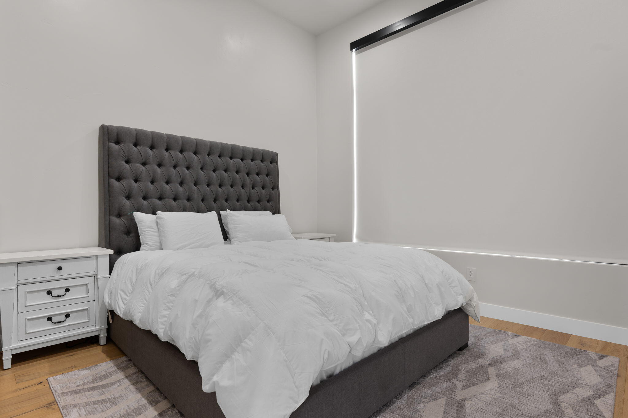 ALMOND HEIGHTS PARK - Residential