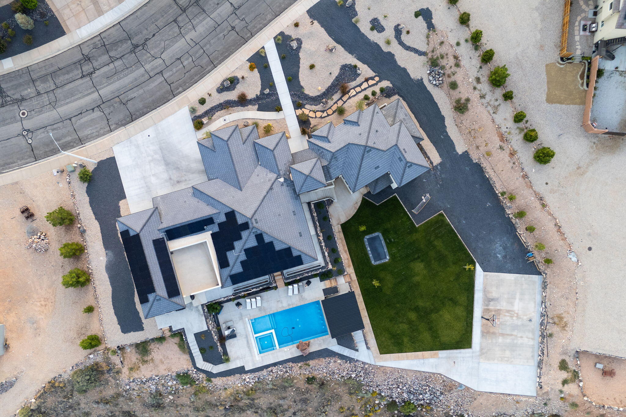 ALMOND HEIGHTS PARK - Residential