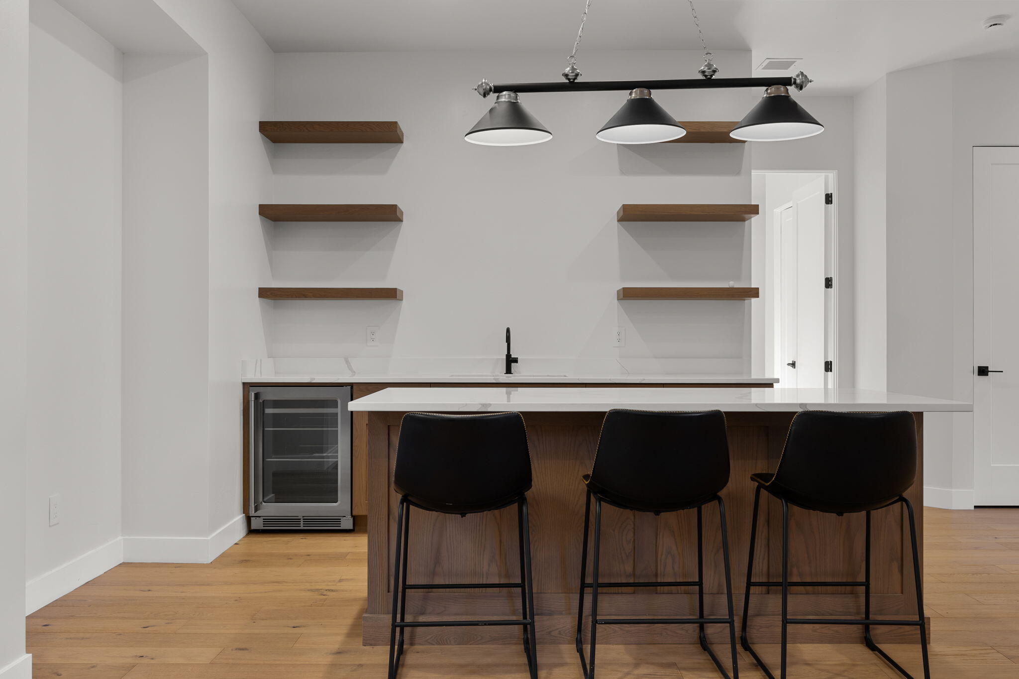 ALMOND HEIGHTS PARK - Residential