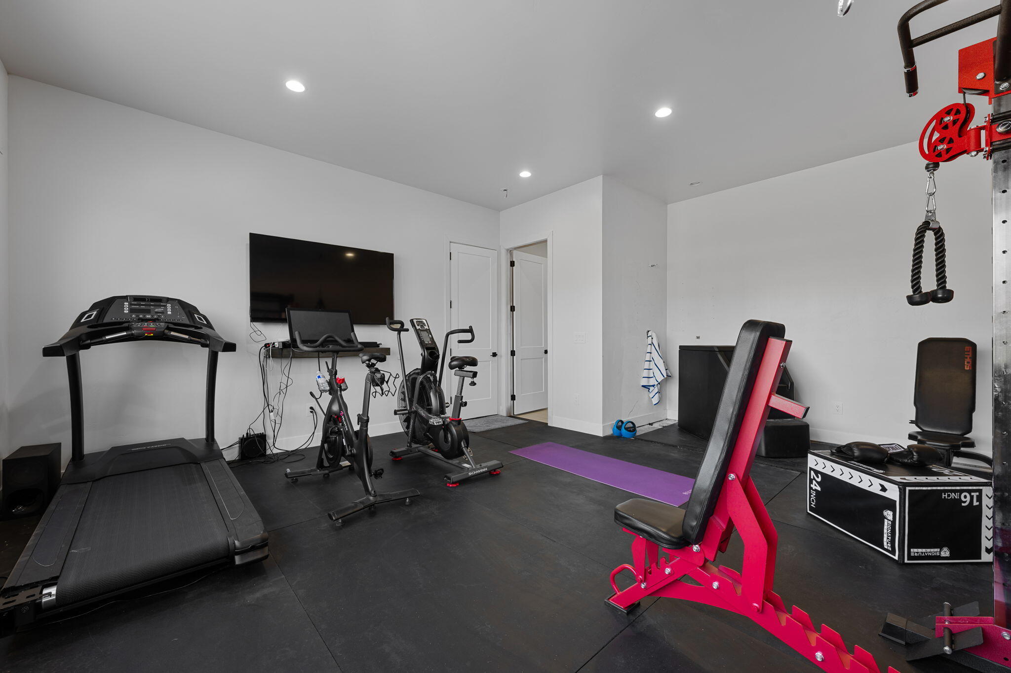 ALMOND HEIGHTS PARK - Residential