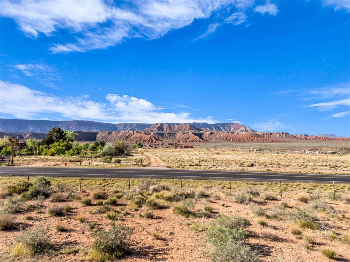 VIRGIN TOWNSITE - Land