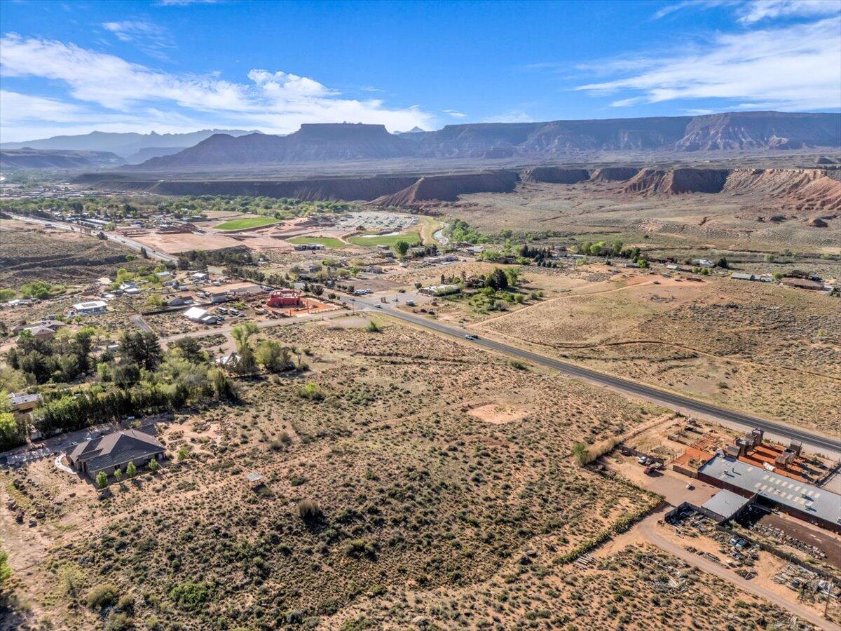 VIRGIN TOWNSITE - Land