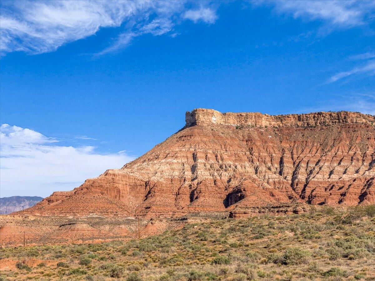 VIRGIN TOWNSITE - Land