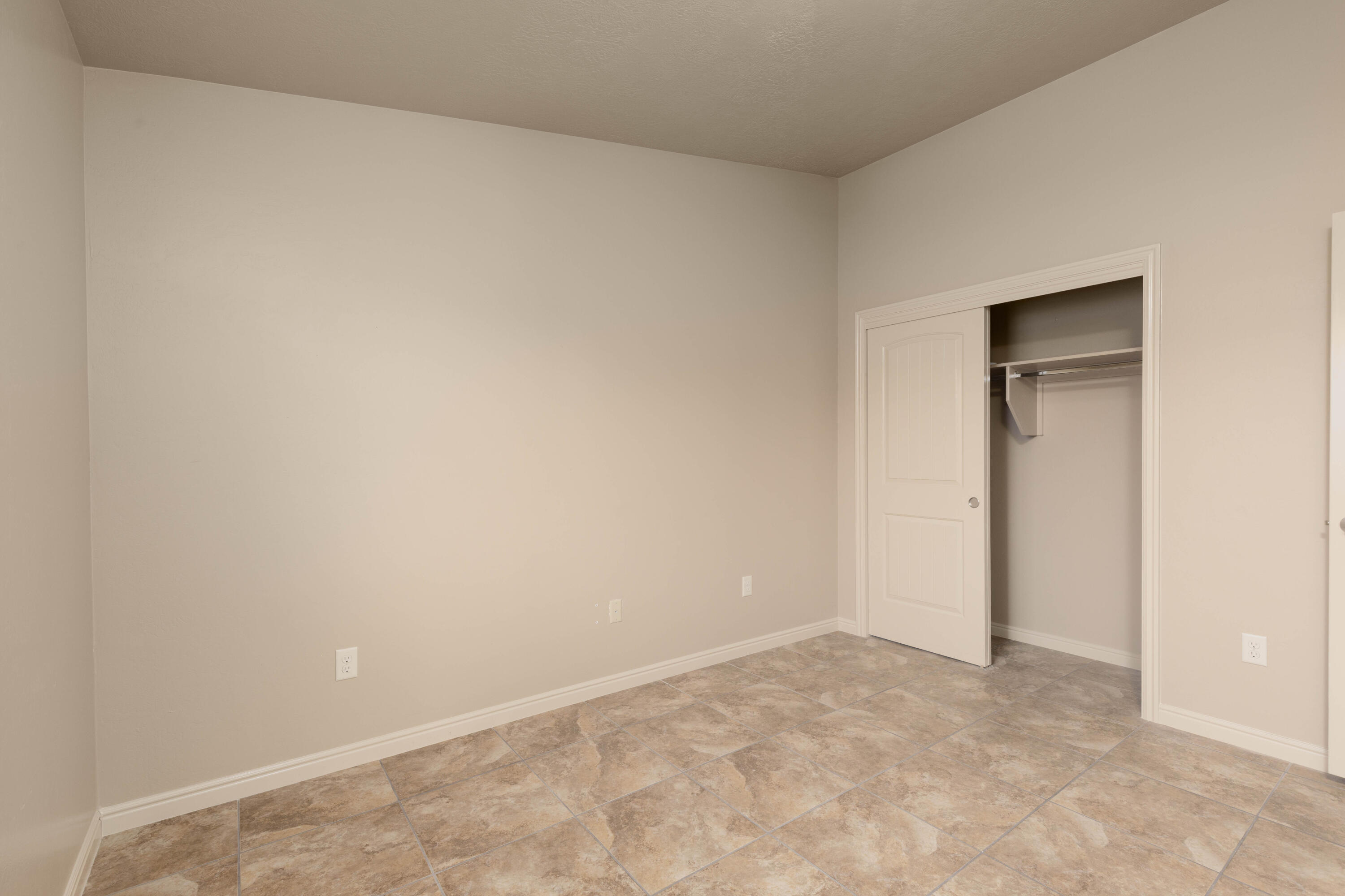 TUSCANY RIDGE - Residential