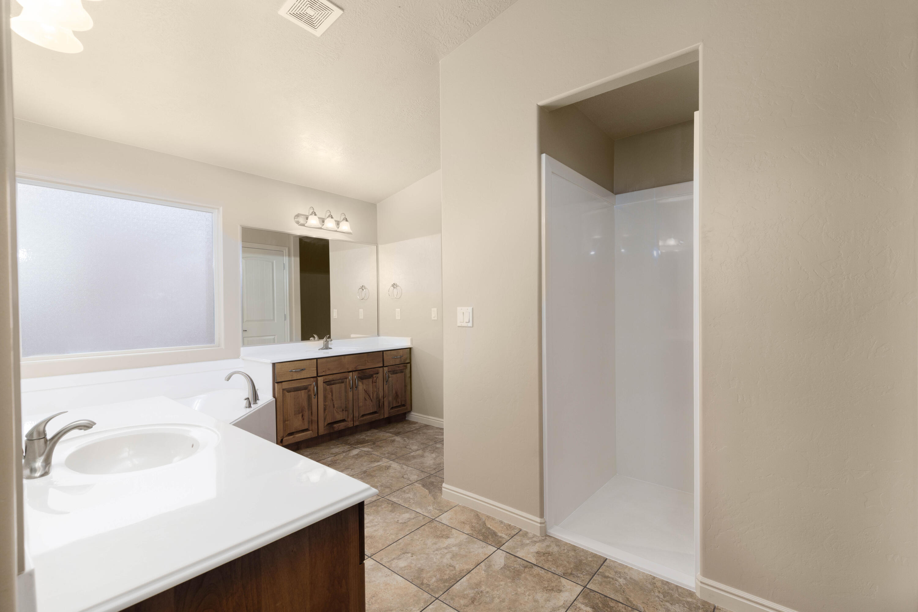 TUSCANY RIDGE - Residential