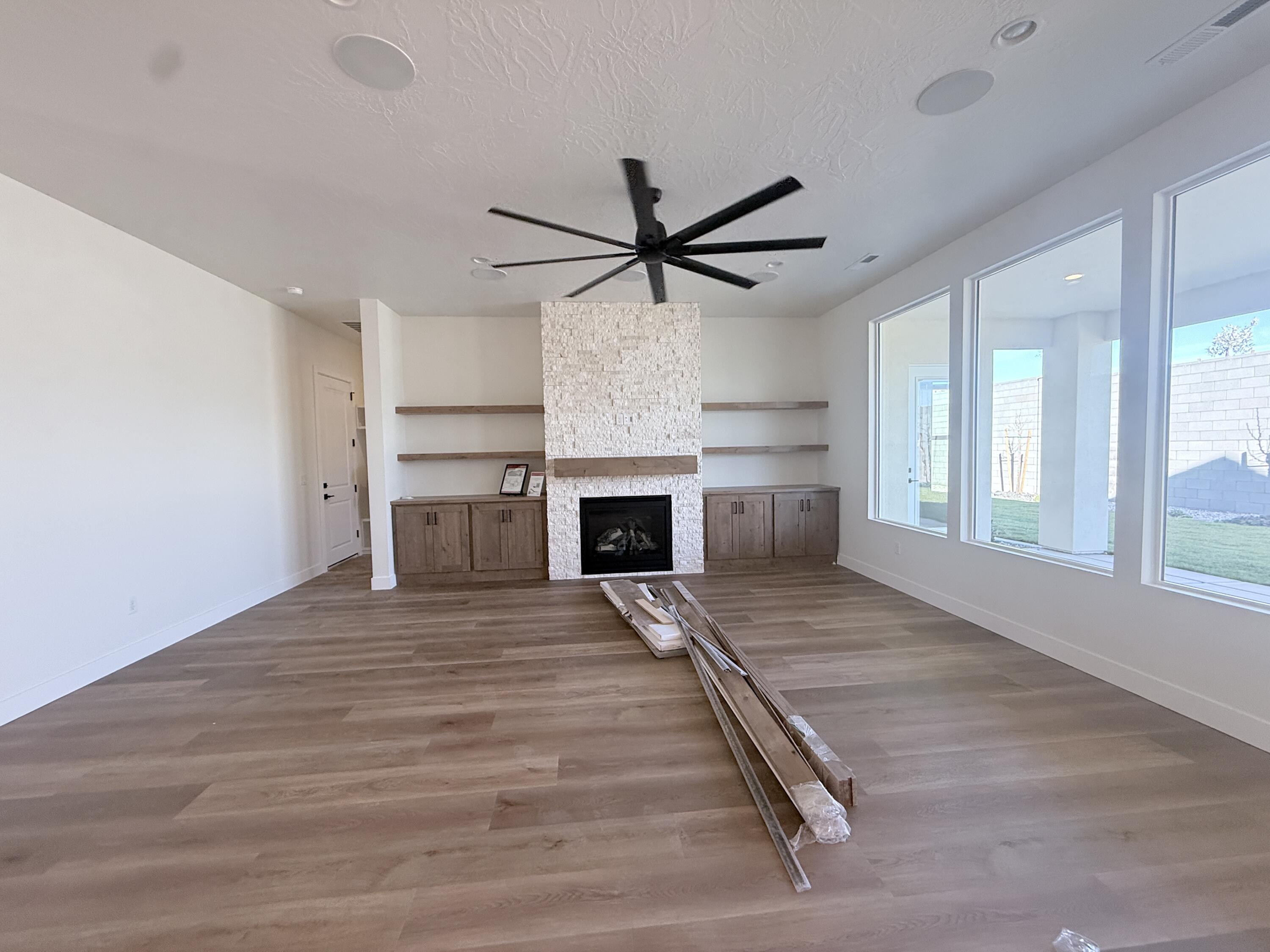 SUNIVA - Residential