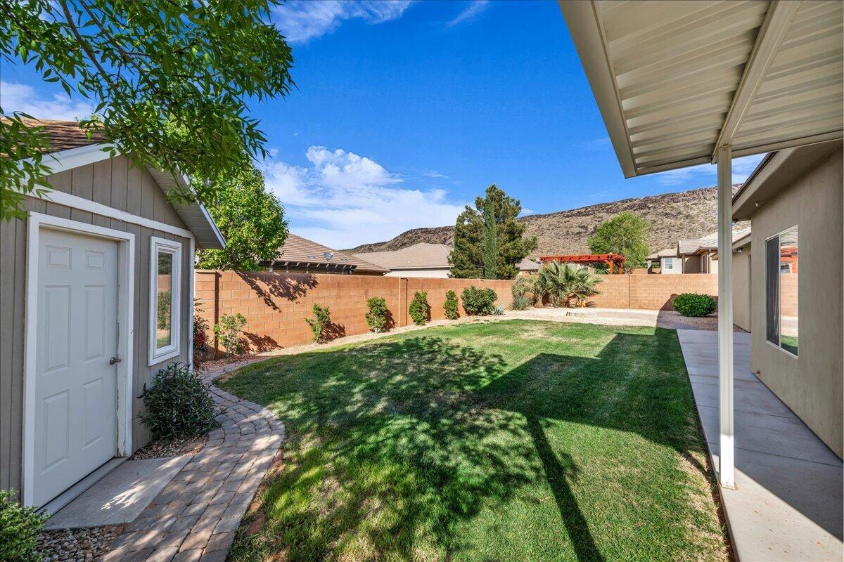 DIXIE SPRINGS - Residential