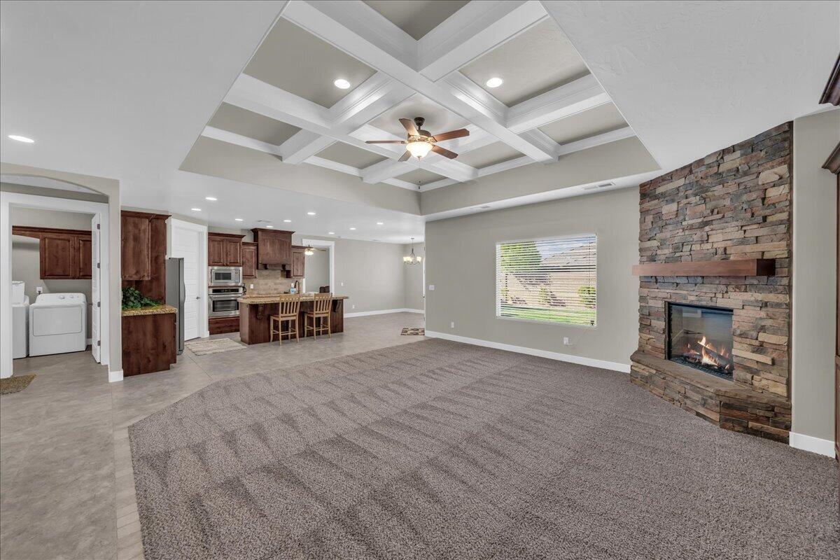 DIXIE SPRINGS - Residential