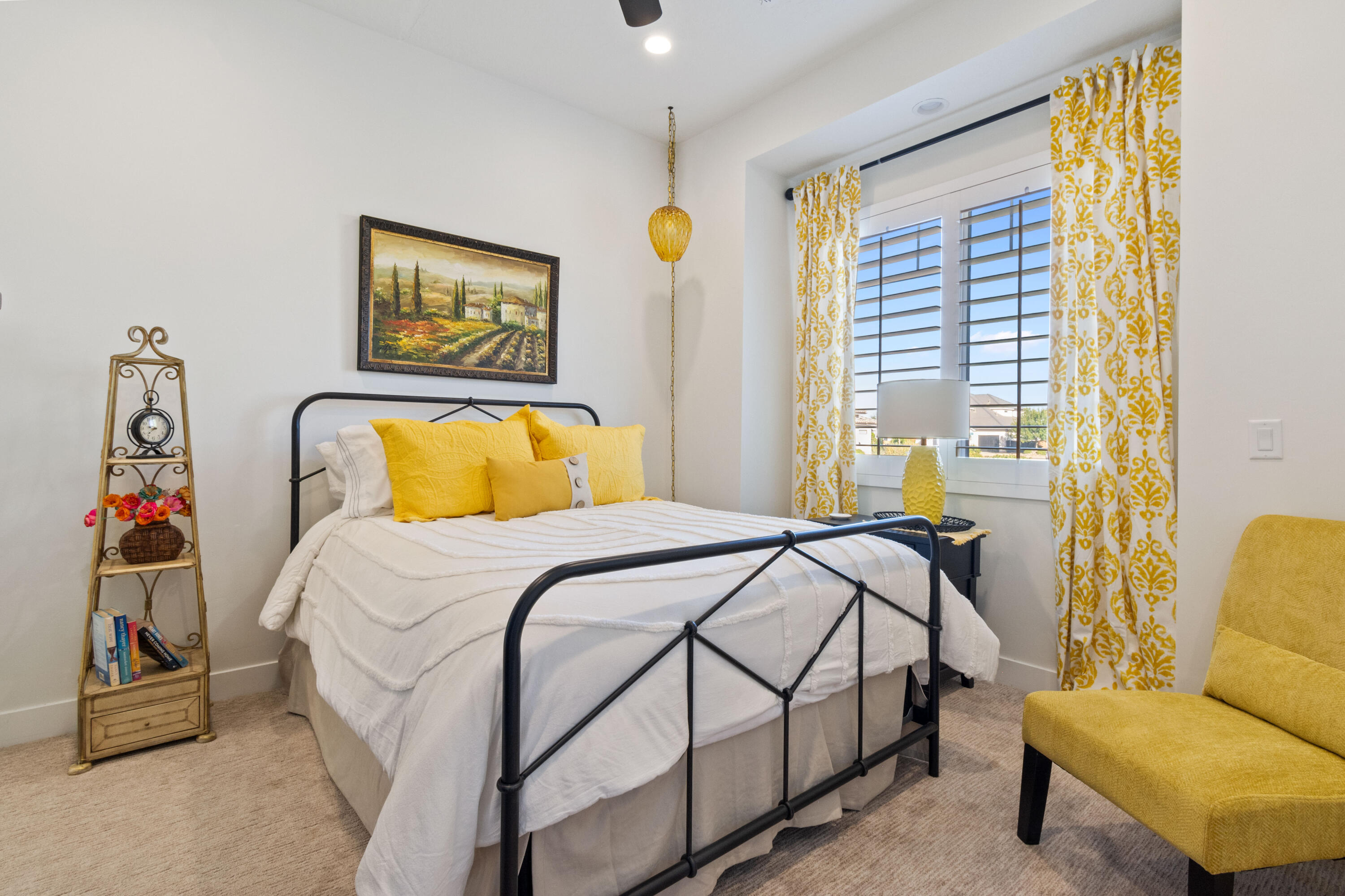 SOUTHERN VISTAS - Residential