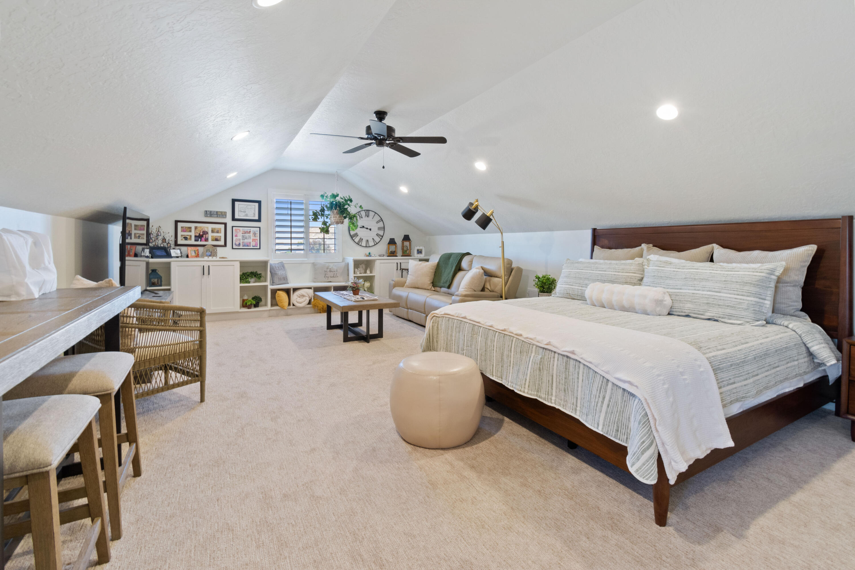 SOUTHERN VISTAS - Residential