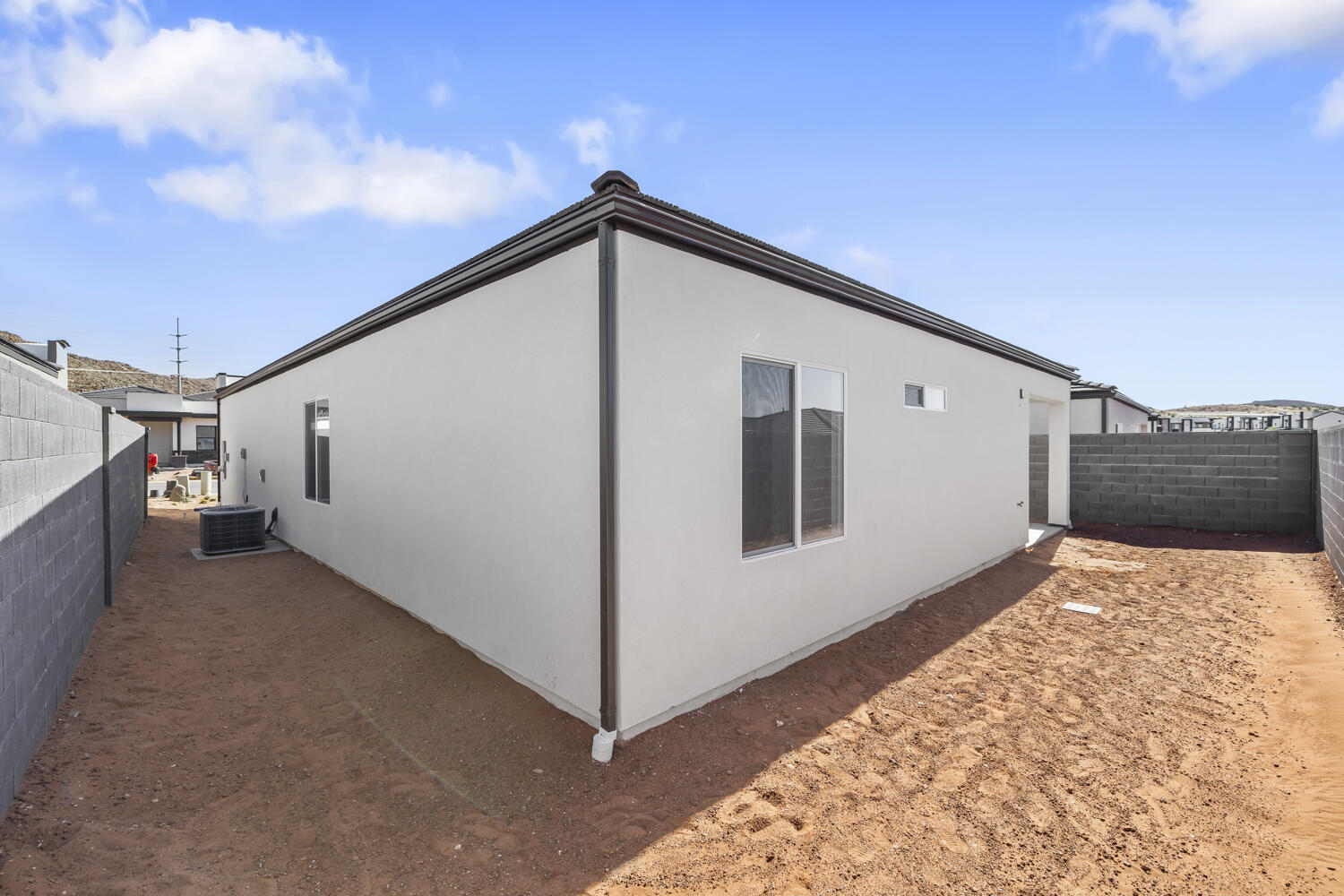 STANDING ROCK EAST AT LONG VALLEY - Residential