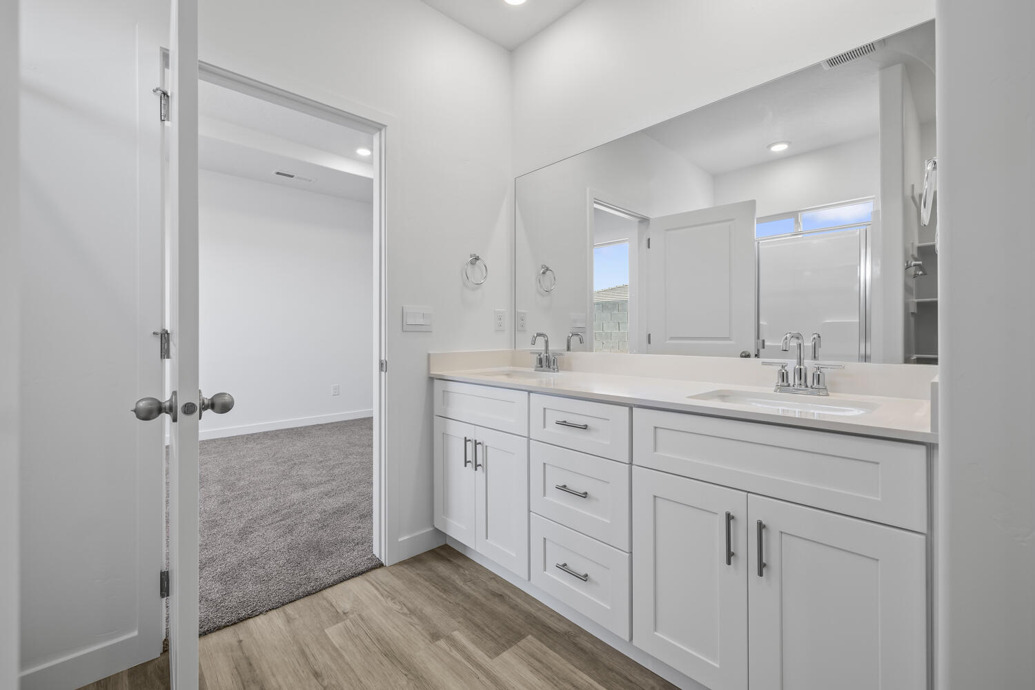 STANDING ROCK EAST AT LONG VALLEY - Residential