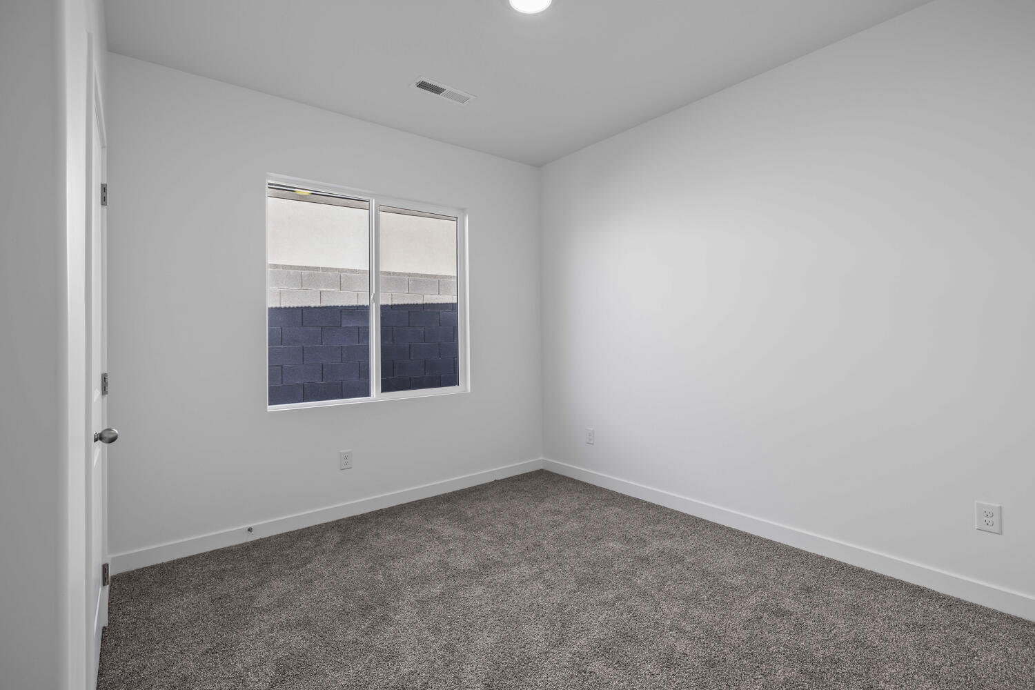 STANDING ROCK EAST AT LONG VALLEY - Residential