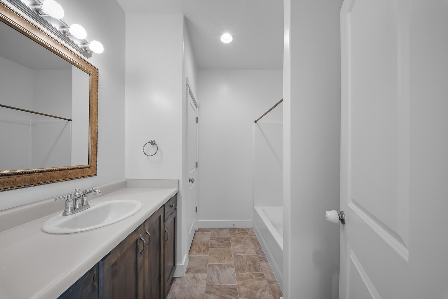 SAGE CANYON - Residential