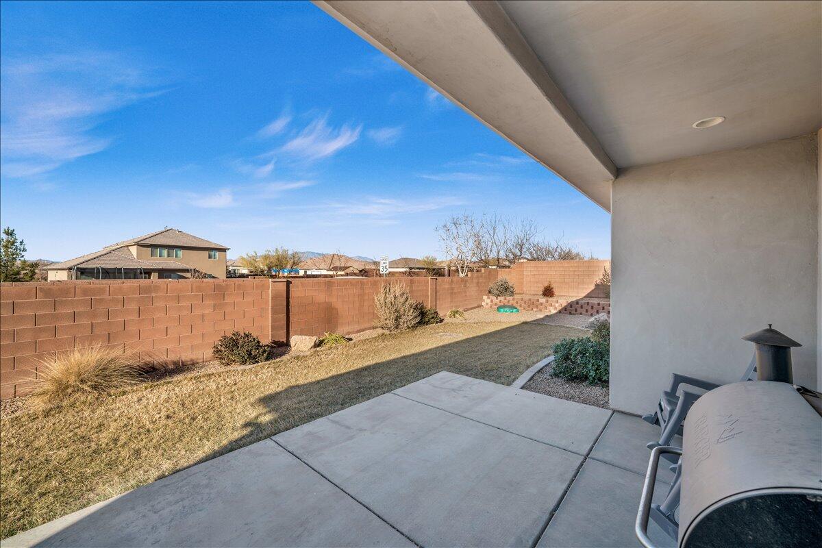 SAGE CANYON - Residential