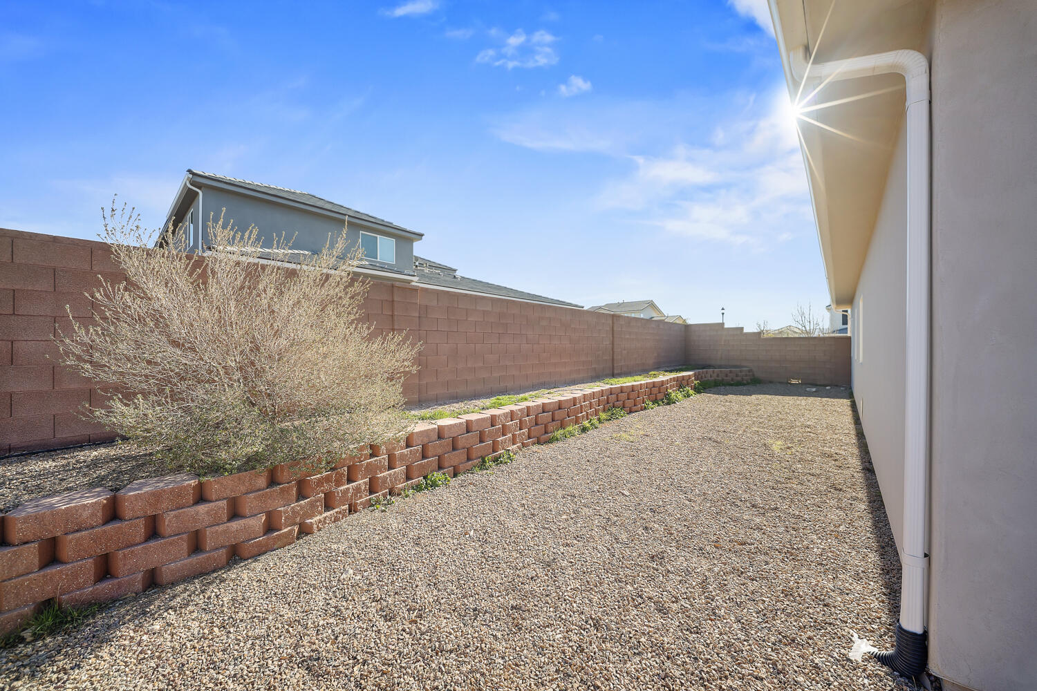 SAGE CANYON - Residential