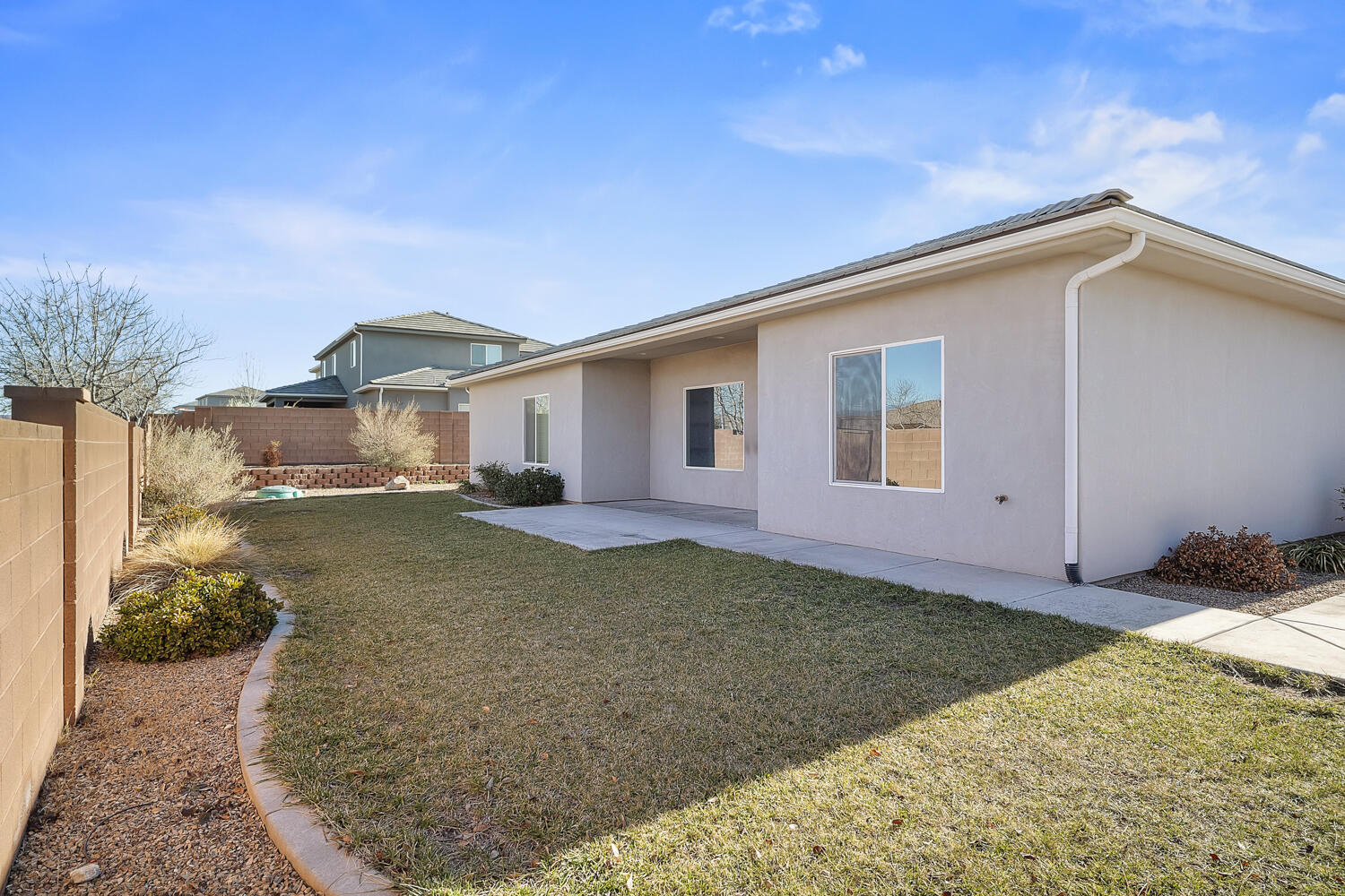 SAGE CANYON - Residential