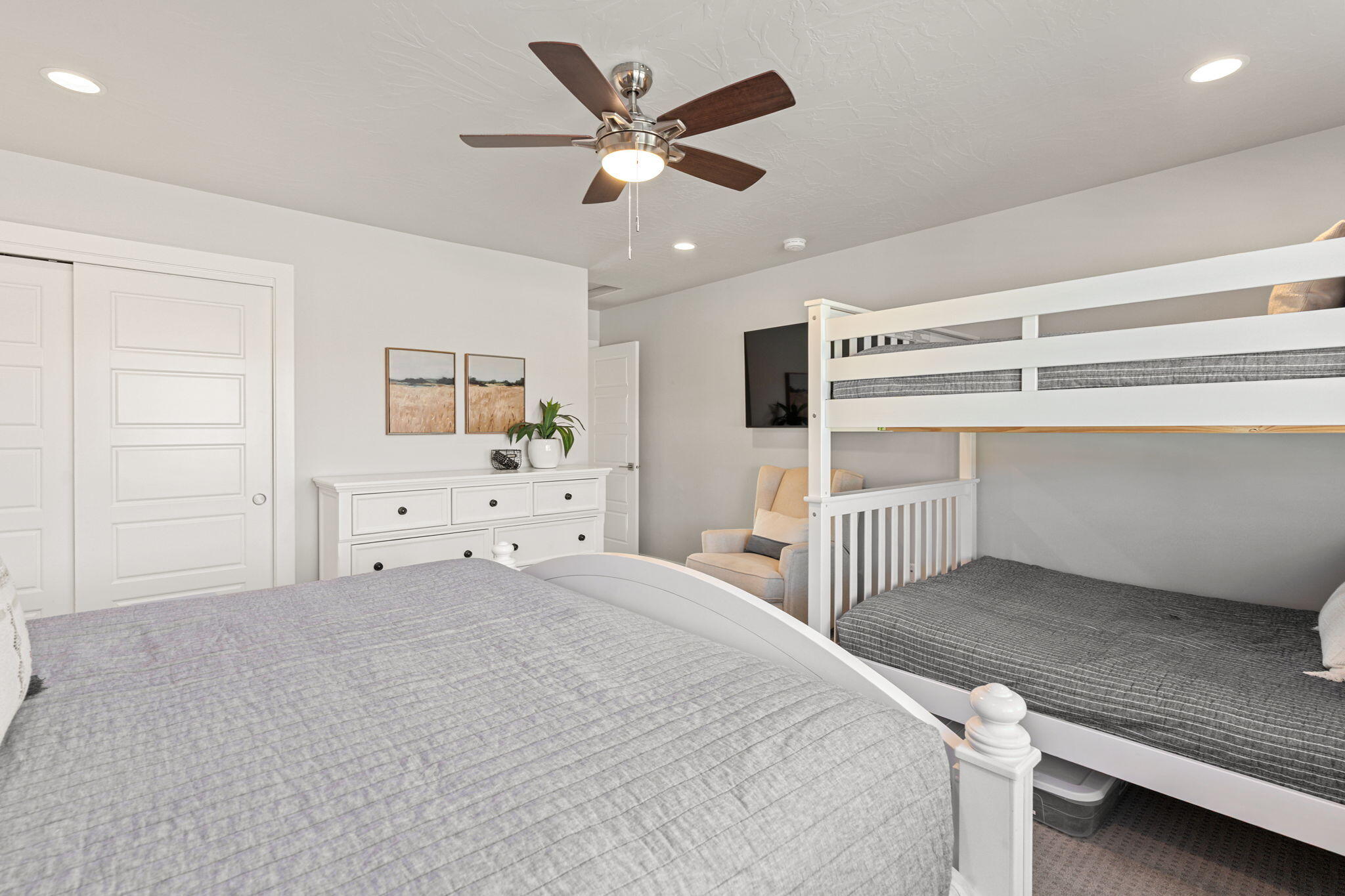 PASEOS AT SIENNA HILLS - Residential