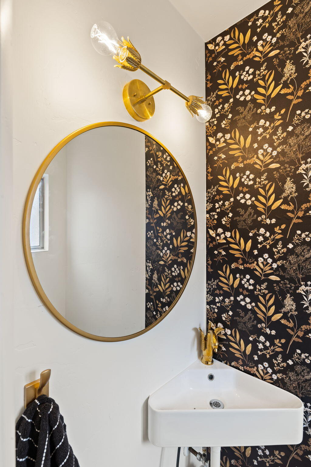 JOSEPH E OLSEN - Residential