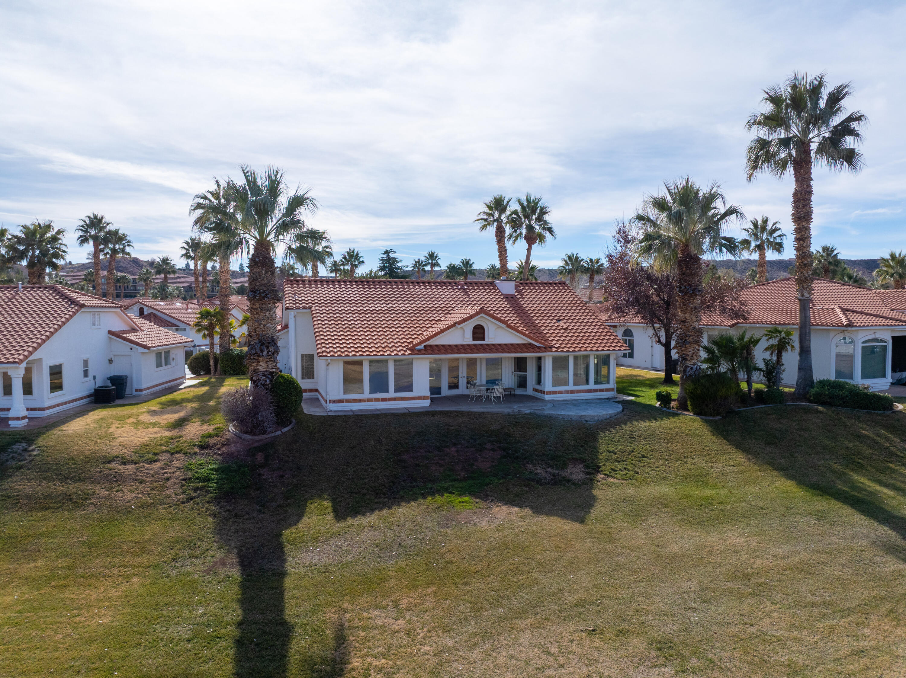 CRYSTAL LAKES TOWNHOMES - Residential