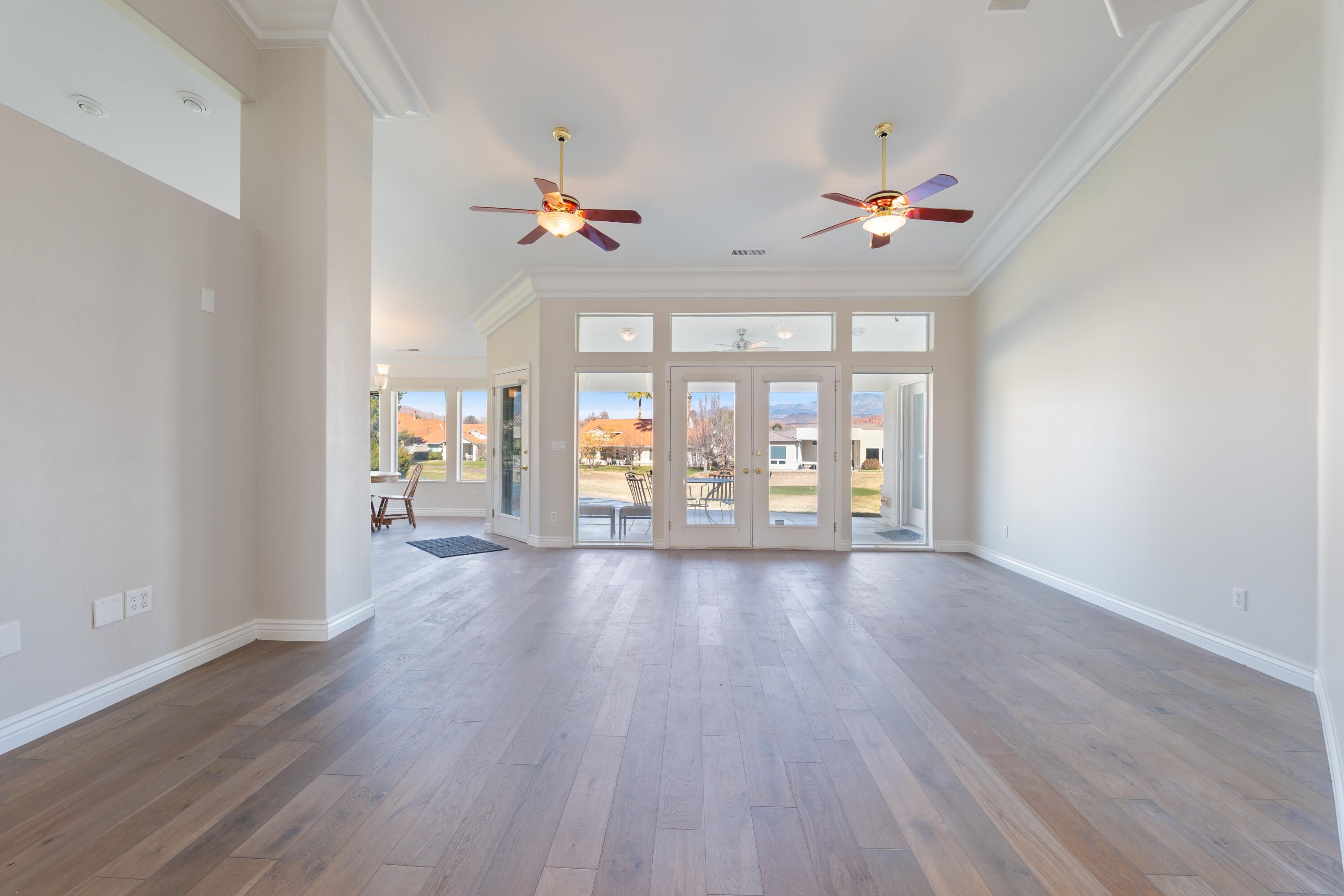 CRYSTAL LAKES TOWNHOMES - Residential