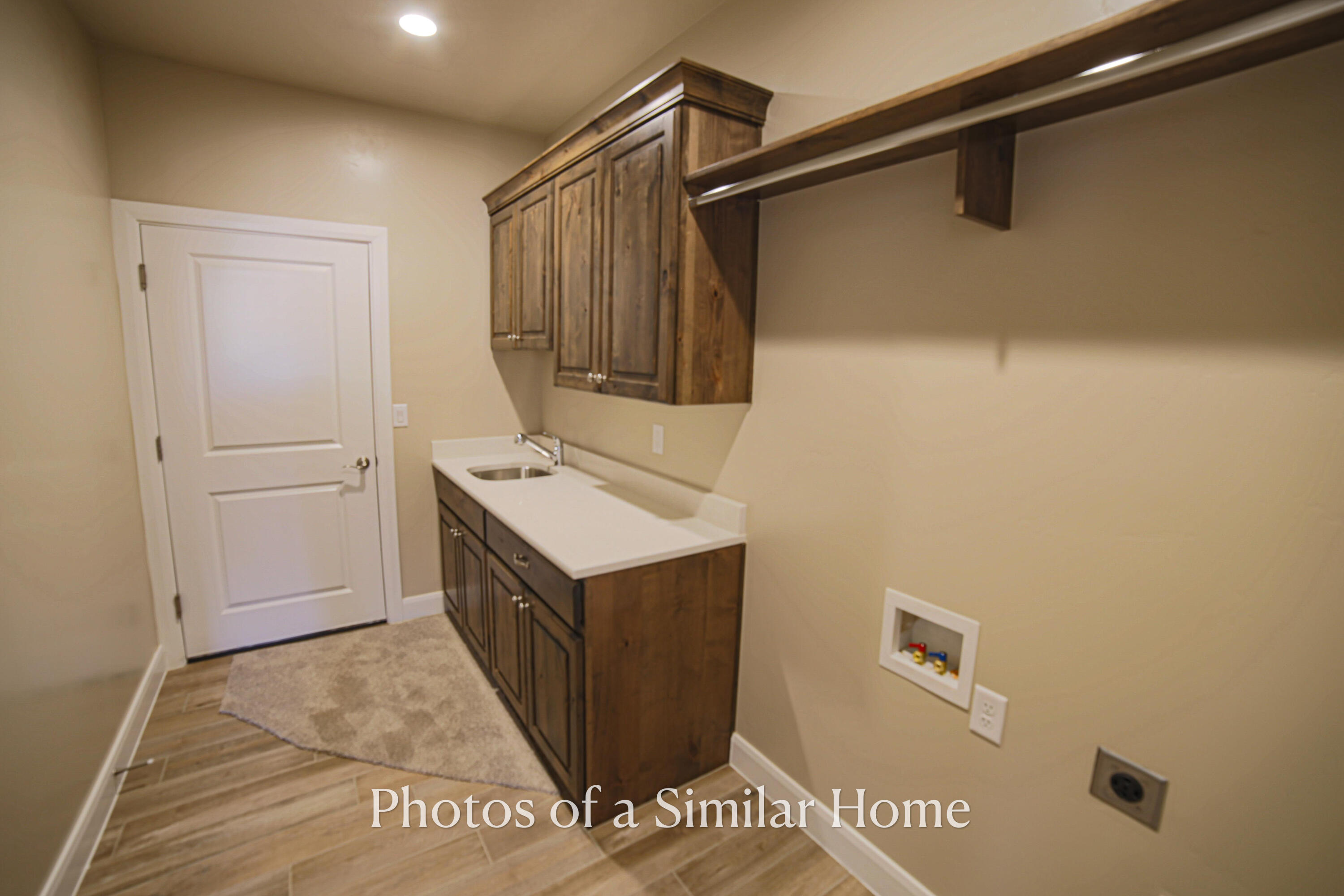 SKY VALLEY - Residential