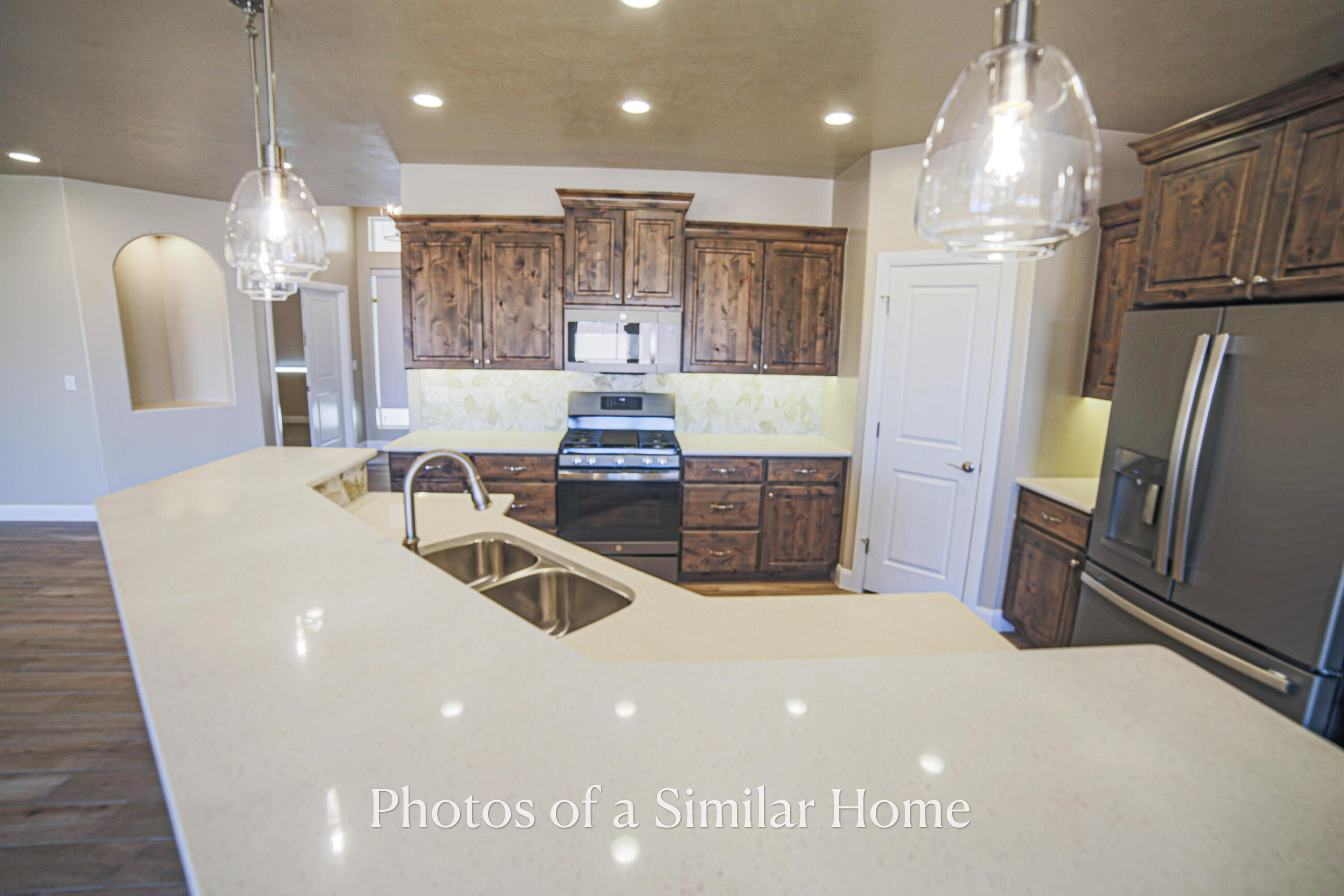 SKY VALLEY - Residential